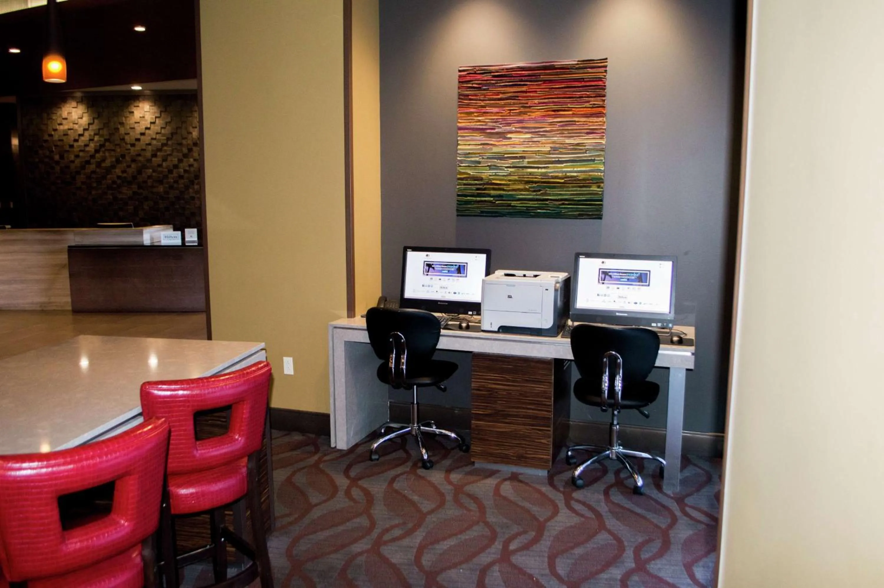 Business facilities in The Broadway Columbia - a DoubleTree by Hilton Hotel