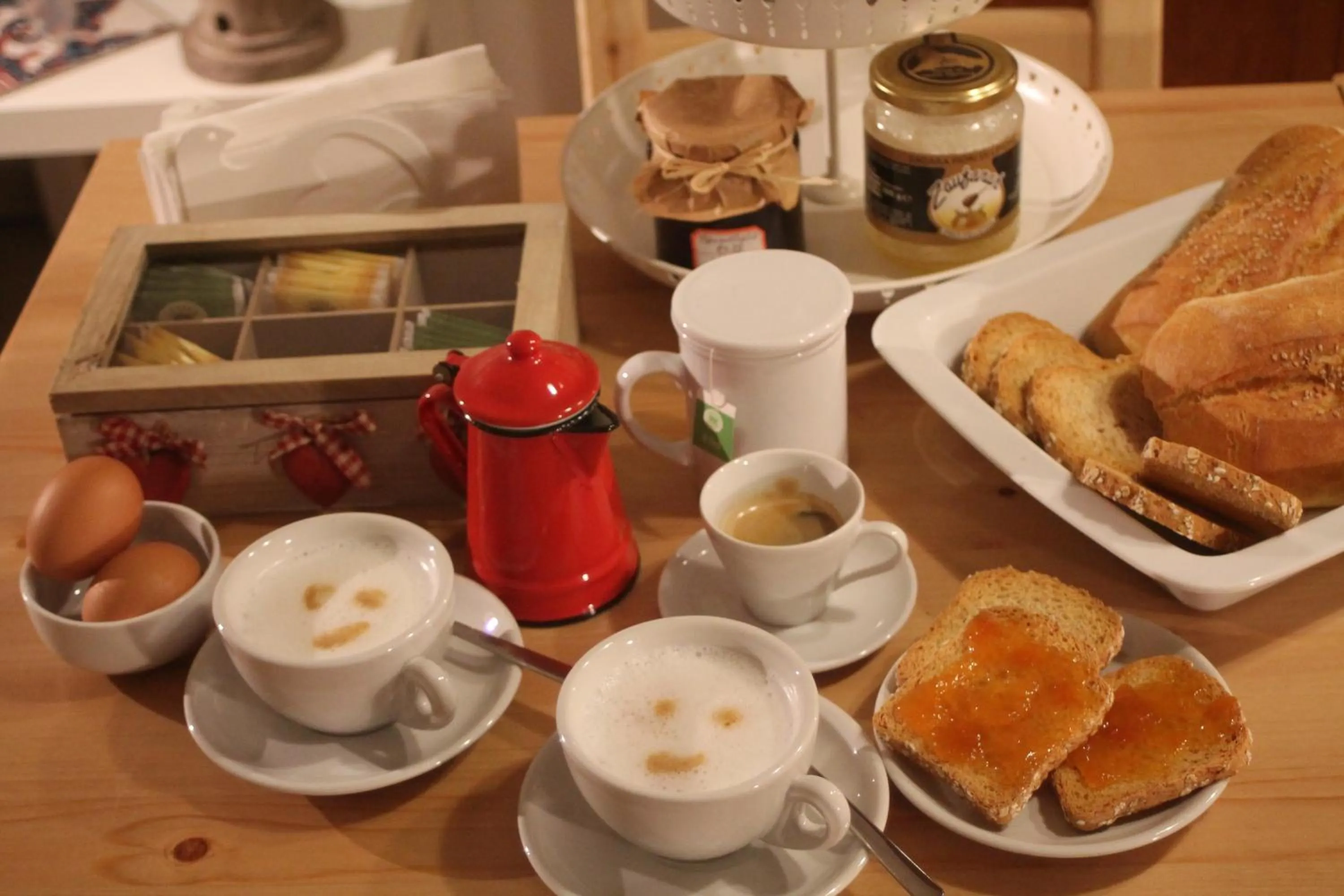 Coffee/tea facilities in B&B Torre Castellina