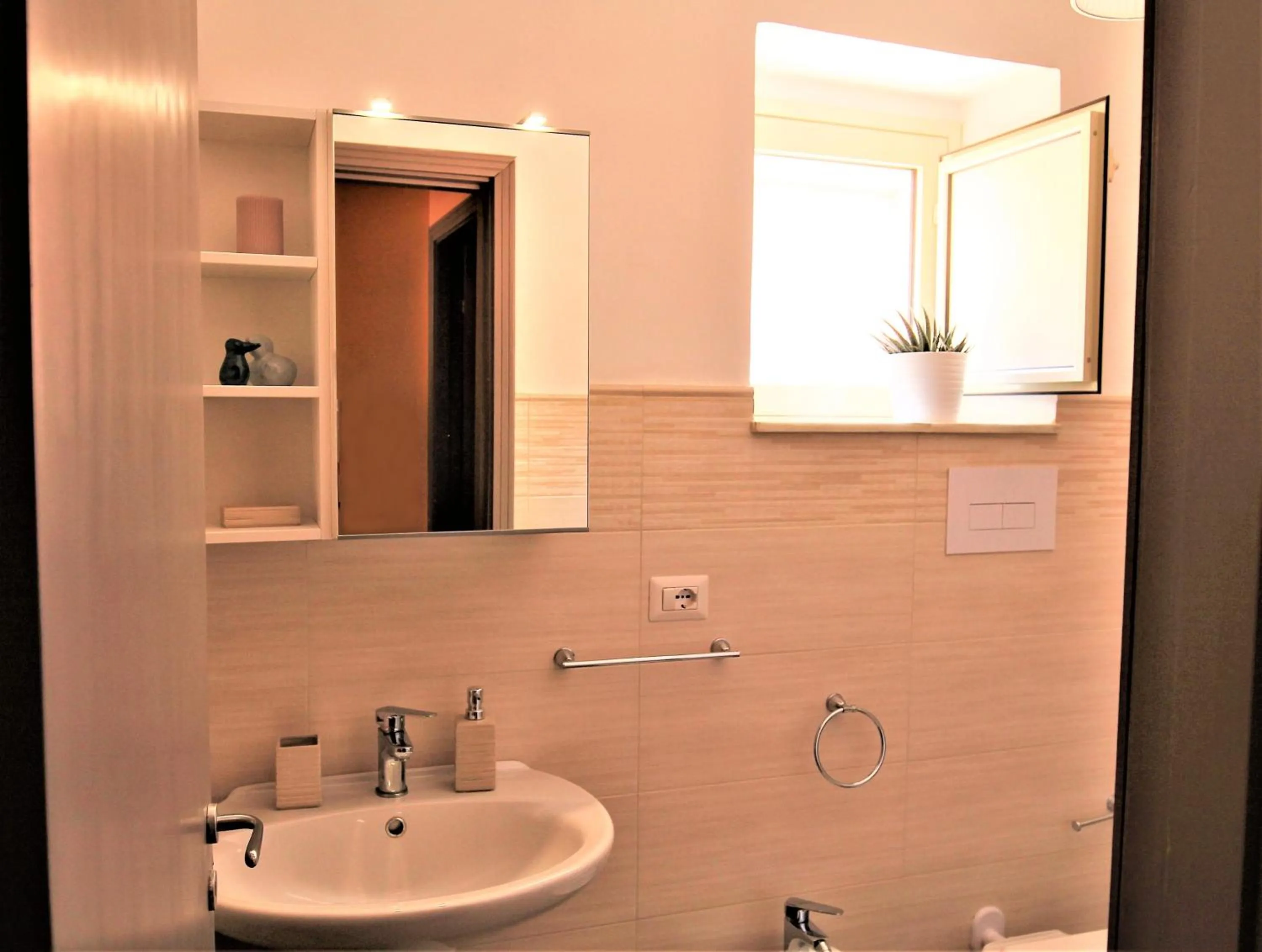 Bathroom in B&B Torre Castellina