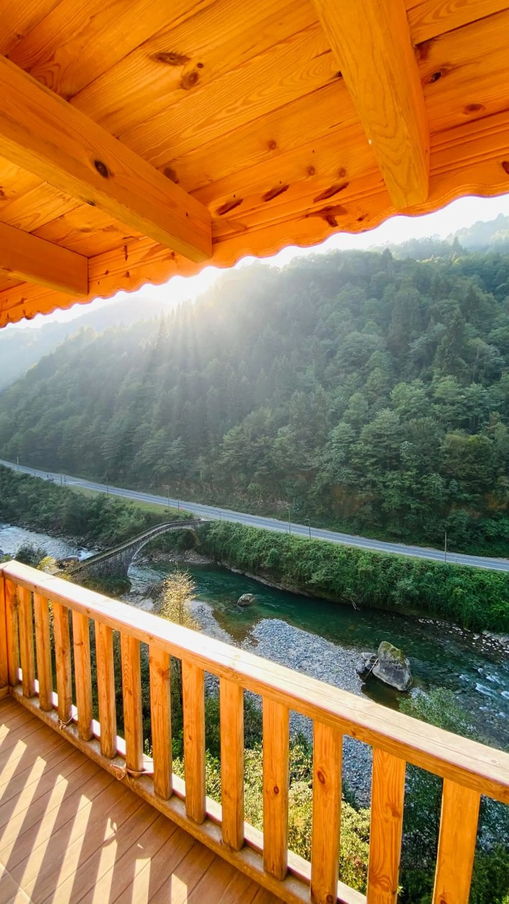 HiraBungalov