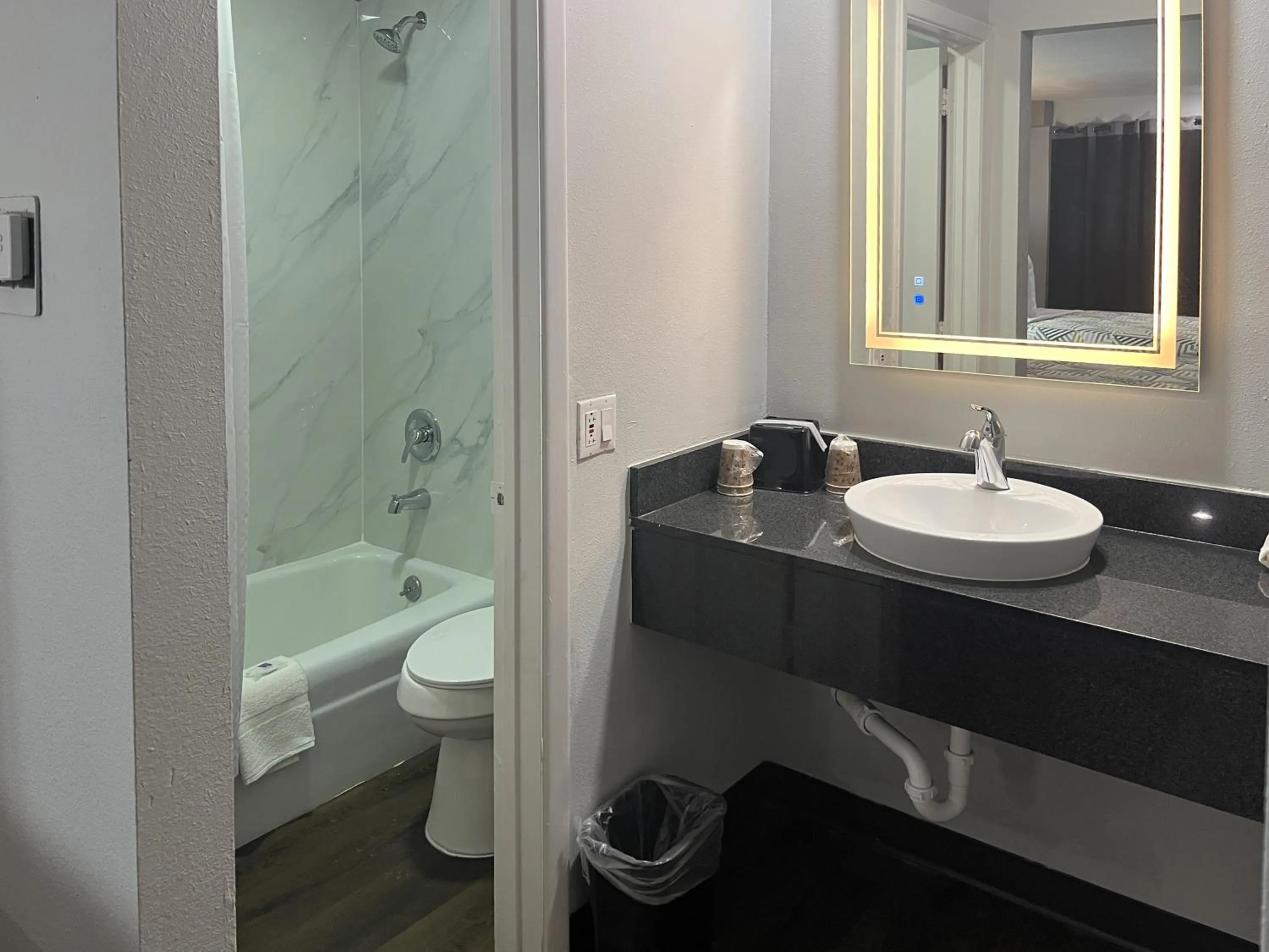 Bathroom in Motel 6 Dumas, TX