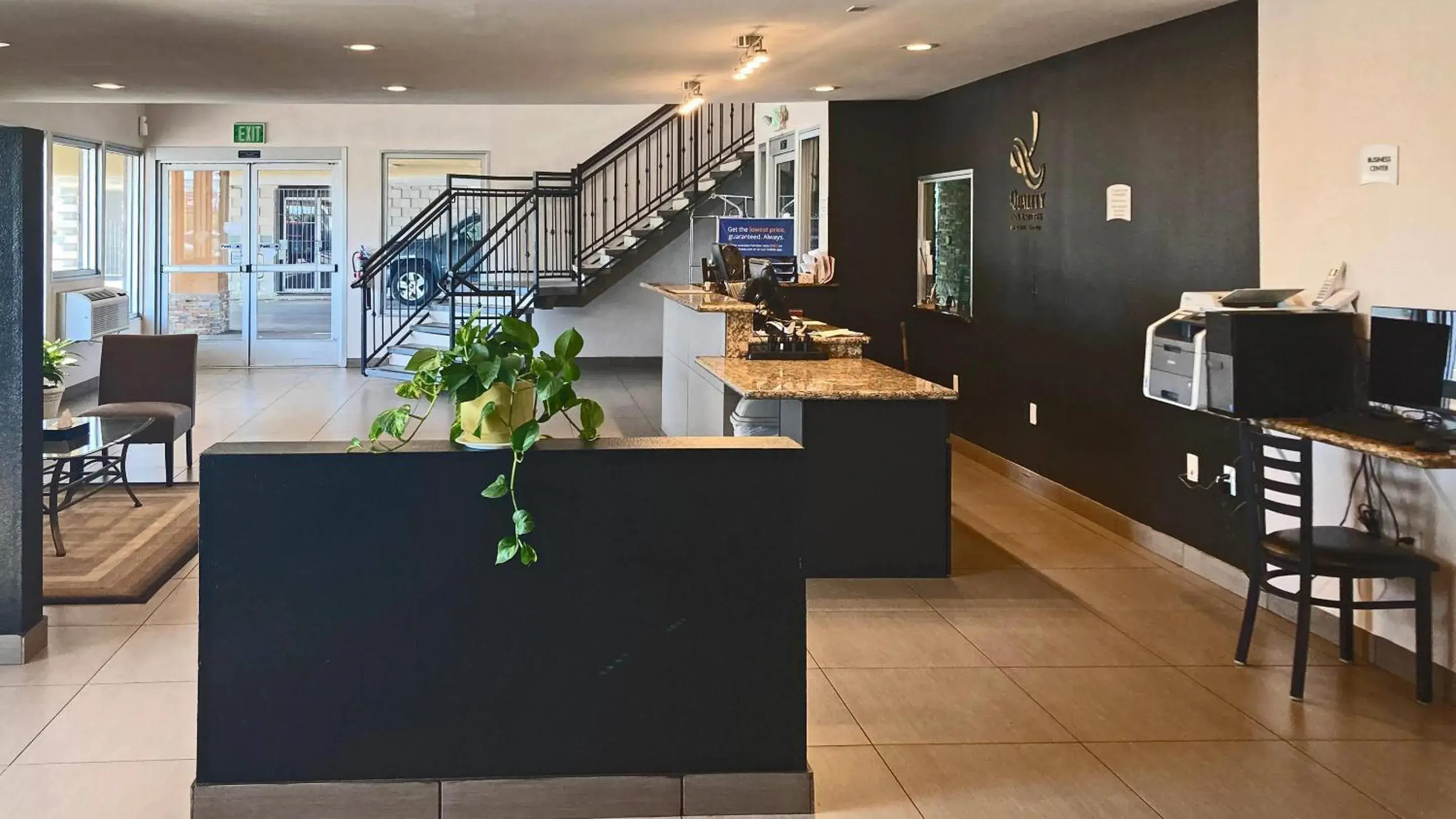 Lobby or reception in Quality Inn & Suites near Downtown Bakersfield Lobby or reception in Quality Inn & Suites near Downtown Bakersfield