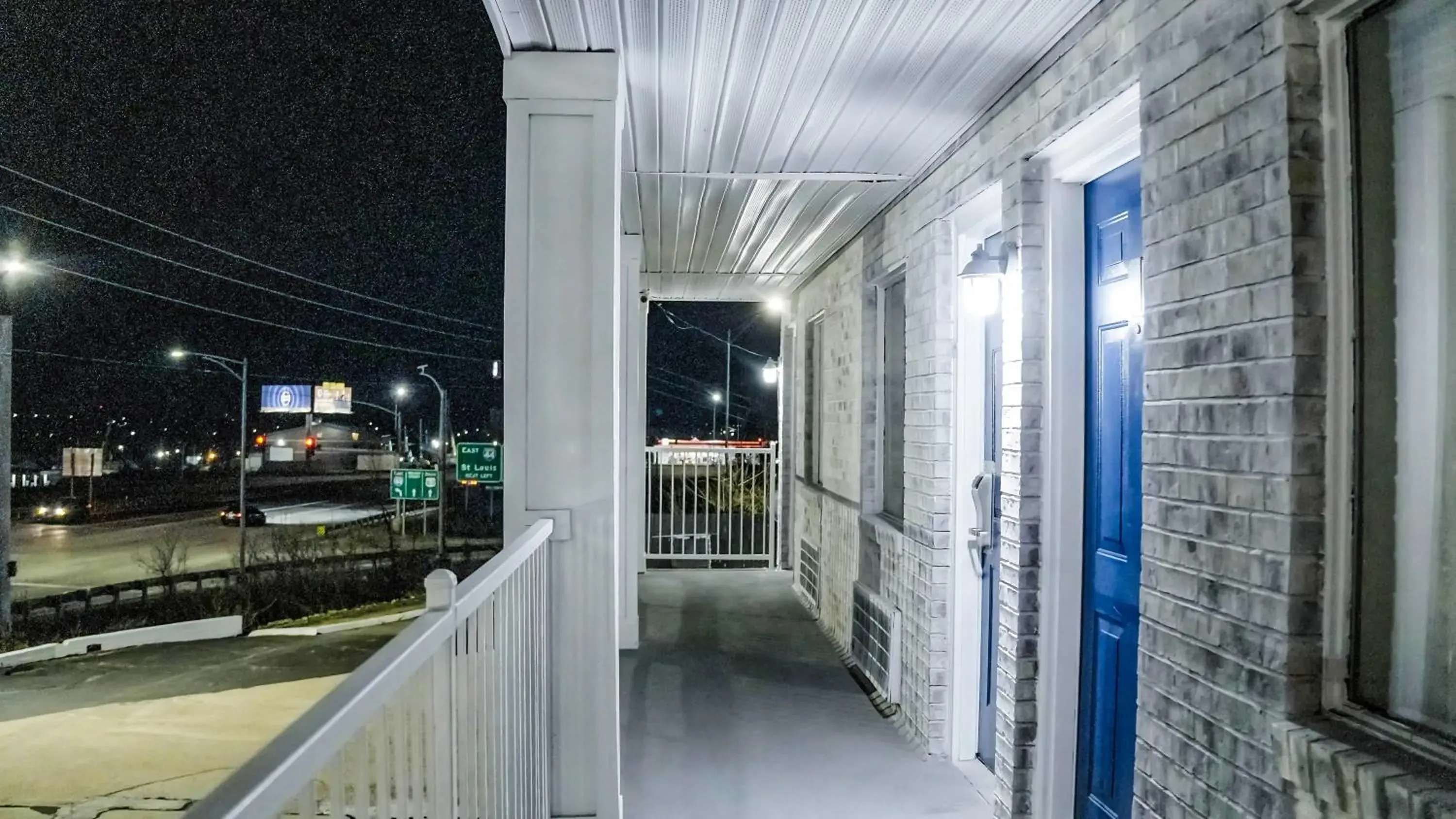 Facade/entrance in Motel 6-Rolla, MO Facade/entrance in Motel 6-Rolla, MO