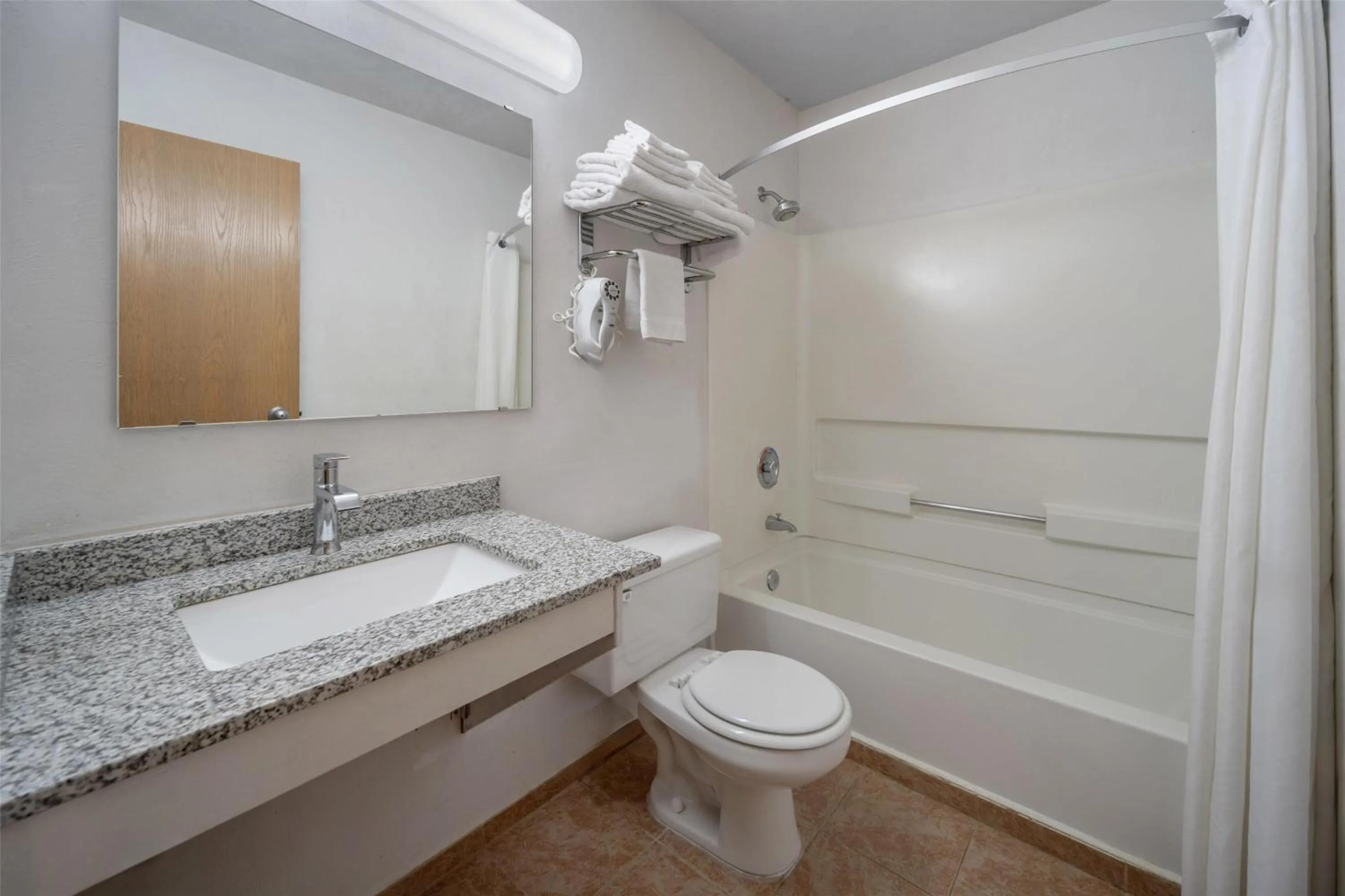 Bathroom in SureStay by Best Western Walla Walla