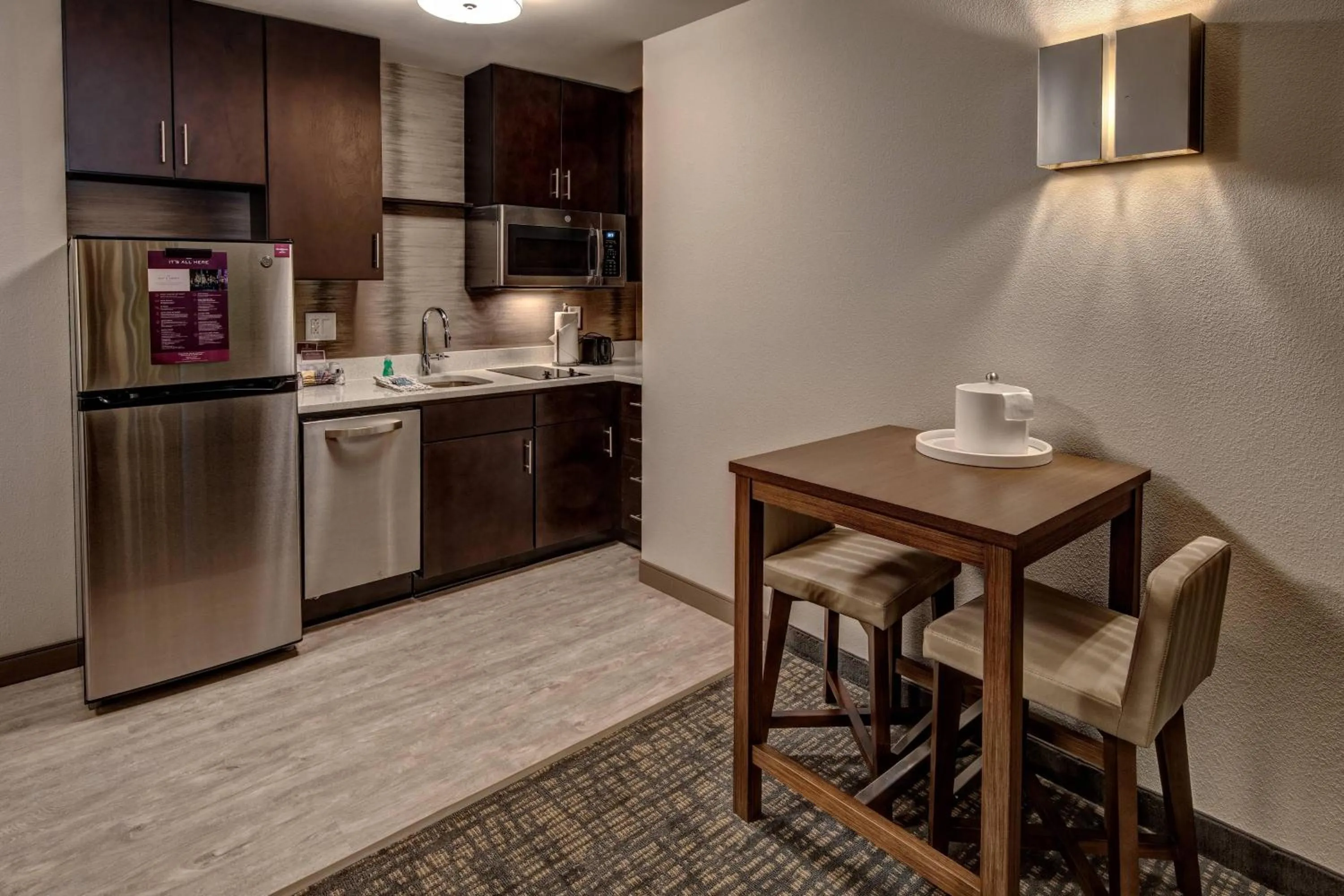 Kitchen or kitchenette in Residence Inn by Marriott Nashville at Opryland