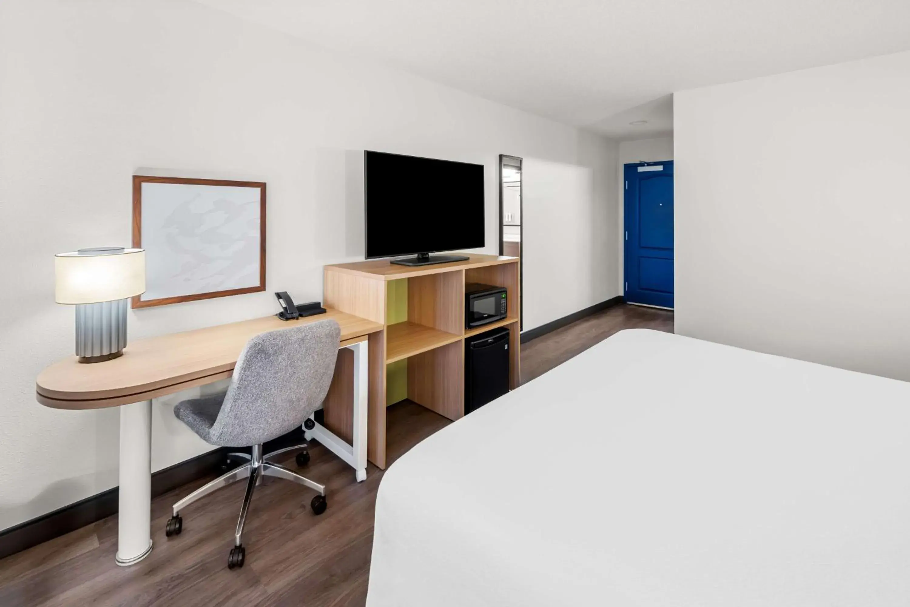 Bed in Spark By Hilton Woodbridge Bed in Spark By Hilton Woodbridge