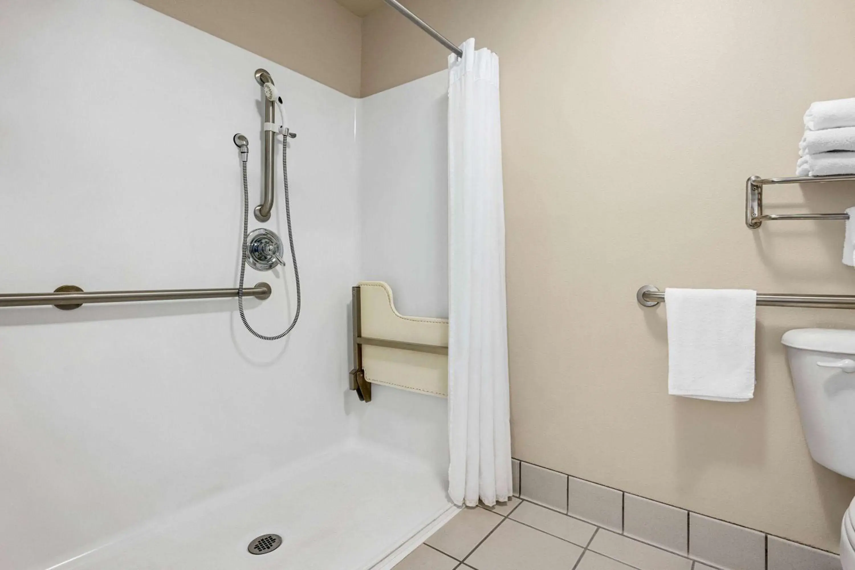 Bathroom in Baymont by Wyndham Fremont Bathroom in Baymont by Wyndham Fremont