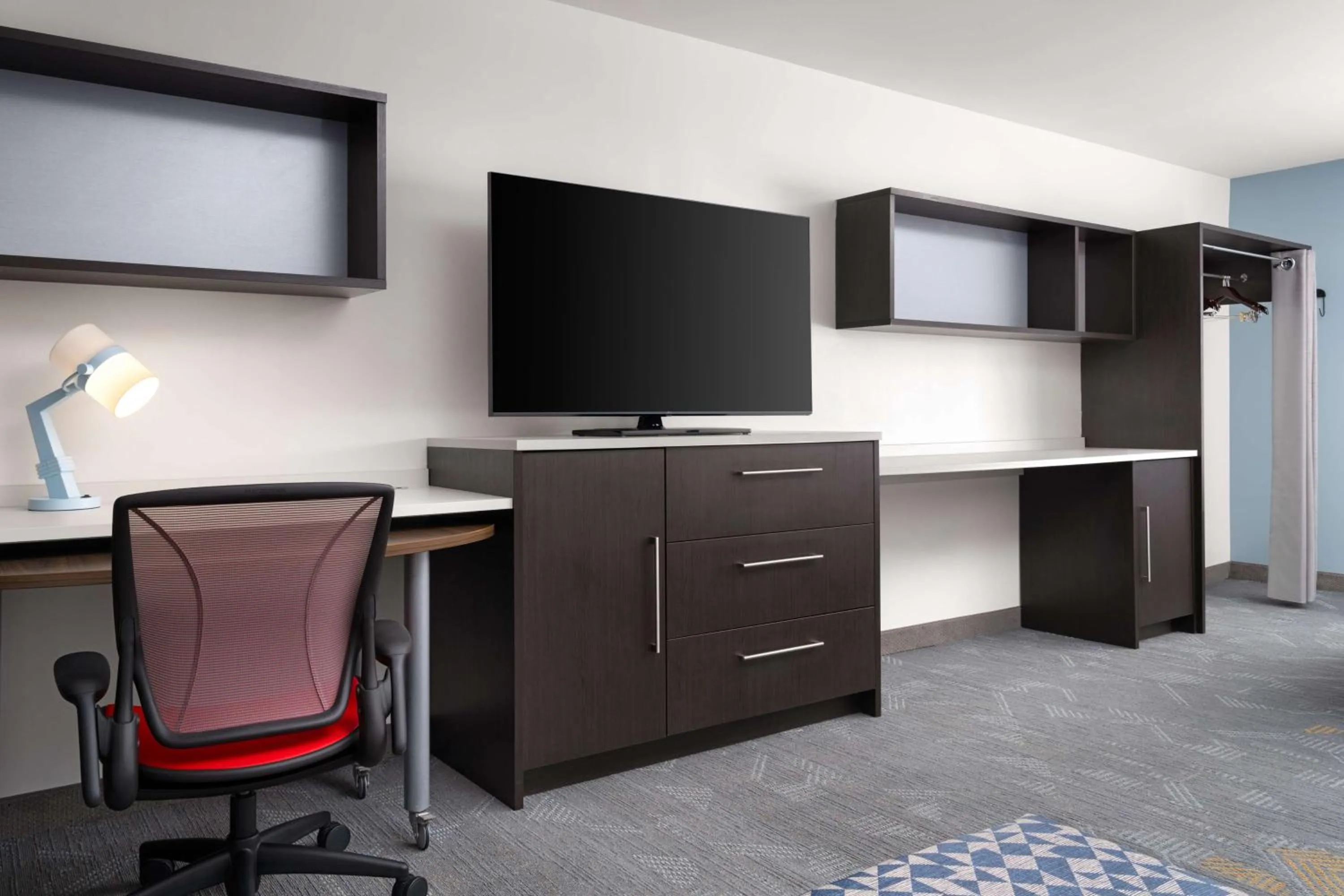 Bedroom in Home2 Suites by Hilton Miramar Ft. Lauderdale