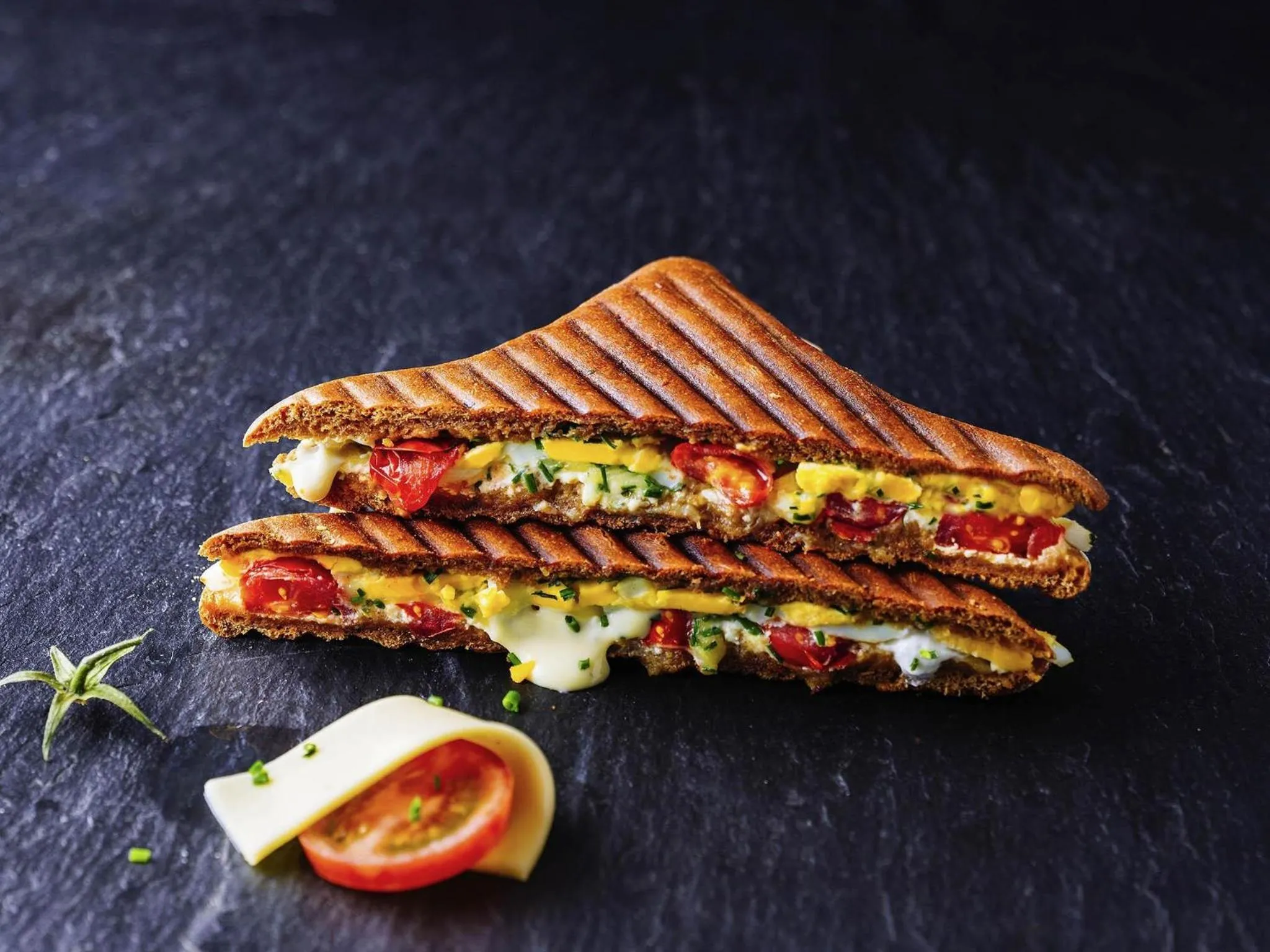 Lounge or bar in ibis Bordeaux Saint Emilion