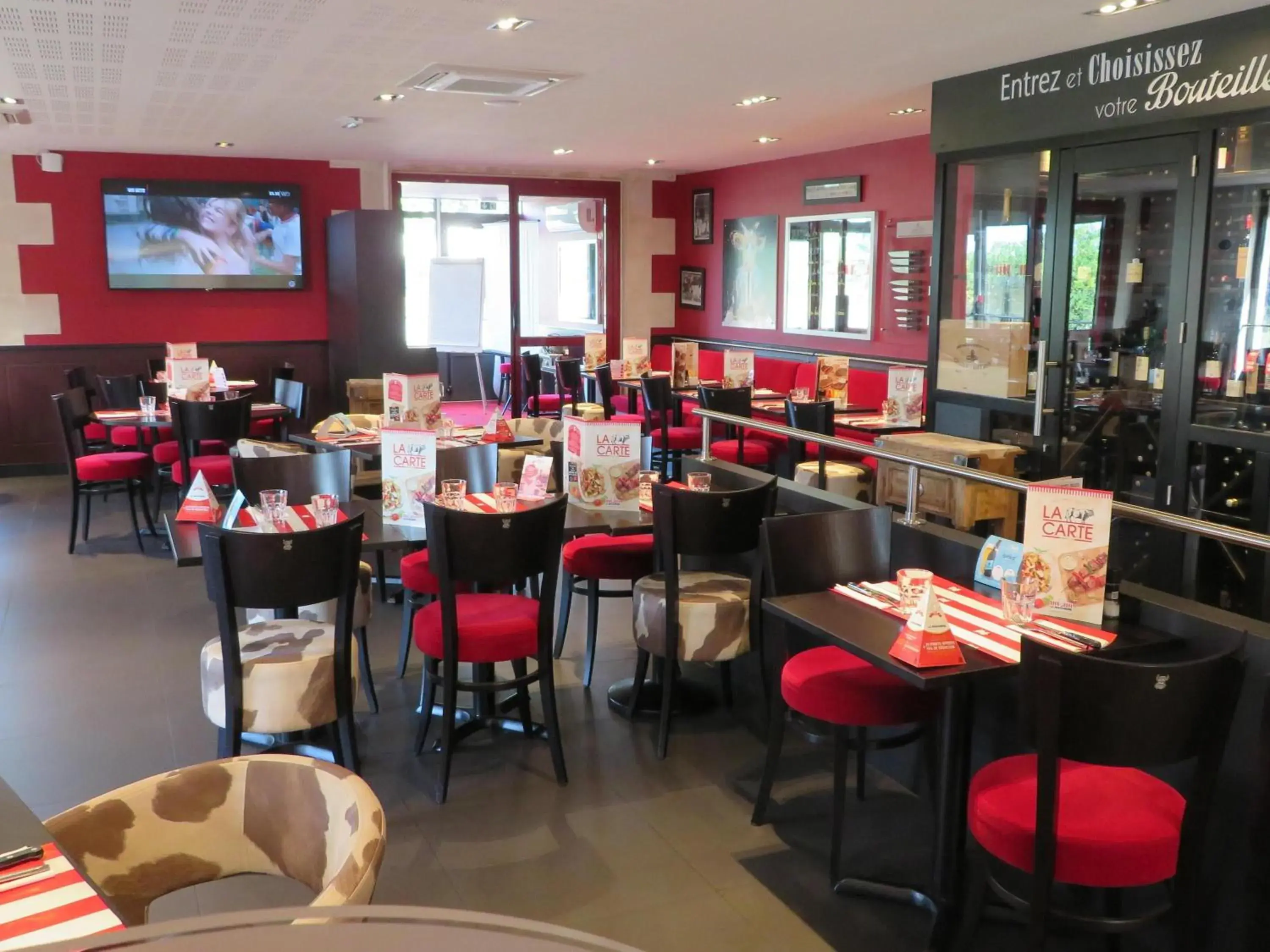 Restaurant/places to eat in ibis Bordeaux Saint Emilion Restaurant/places to eat in ibis Bordeaux Saint Emilion