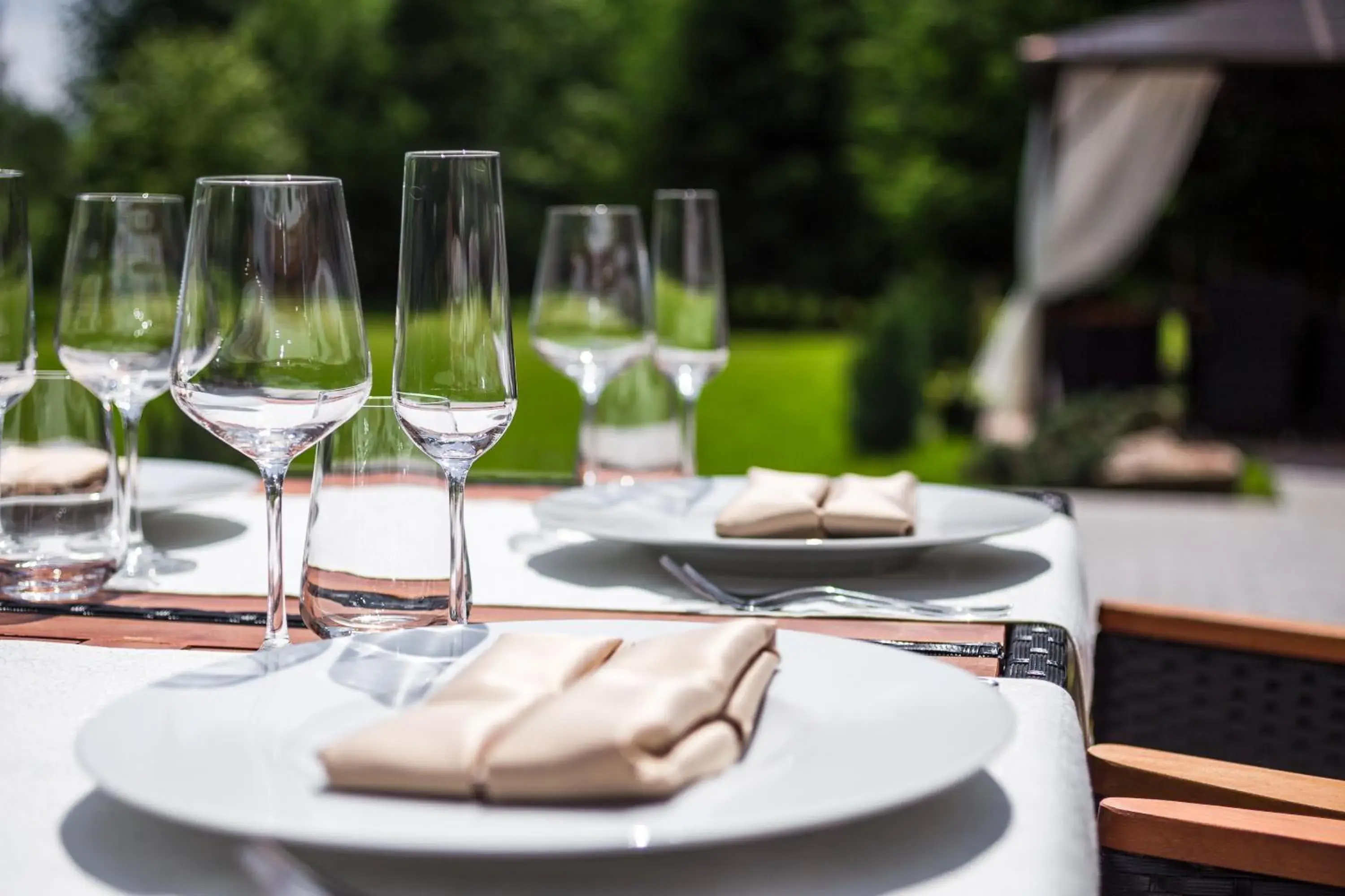 Food and drinks in Honour and Grace Hotel Food and drinks in Honour and Grace Hotel