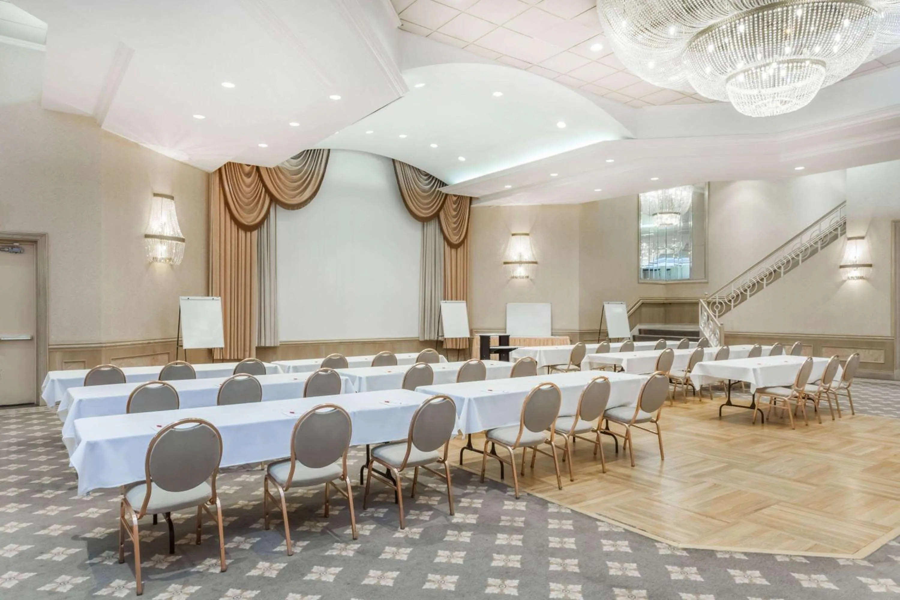 Meeting/conference room in Ramada by Wyndham Hammond Hotel & Conference Center