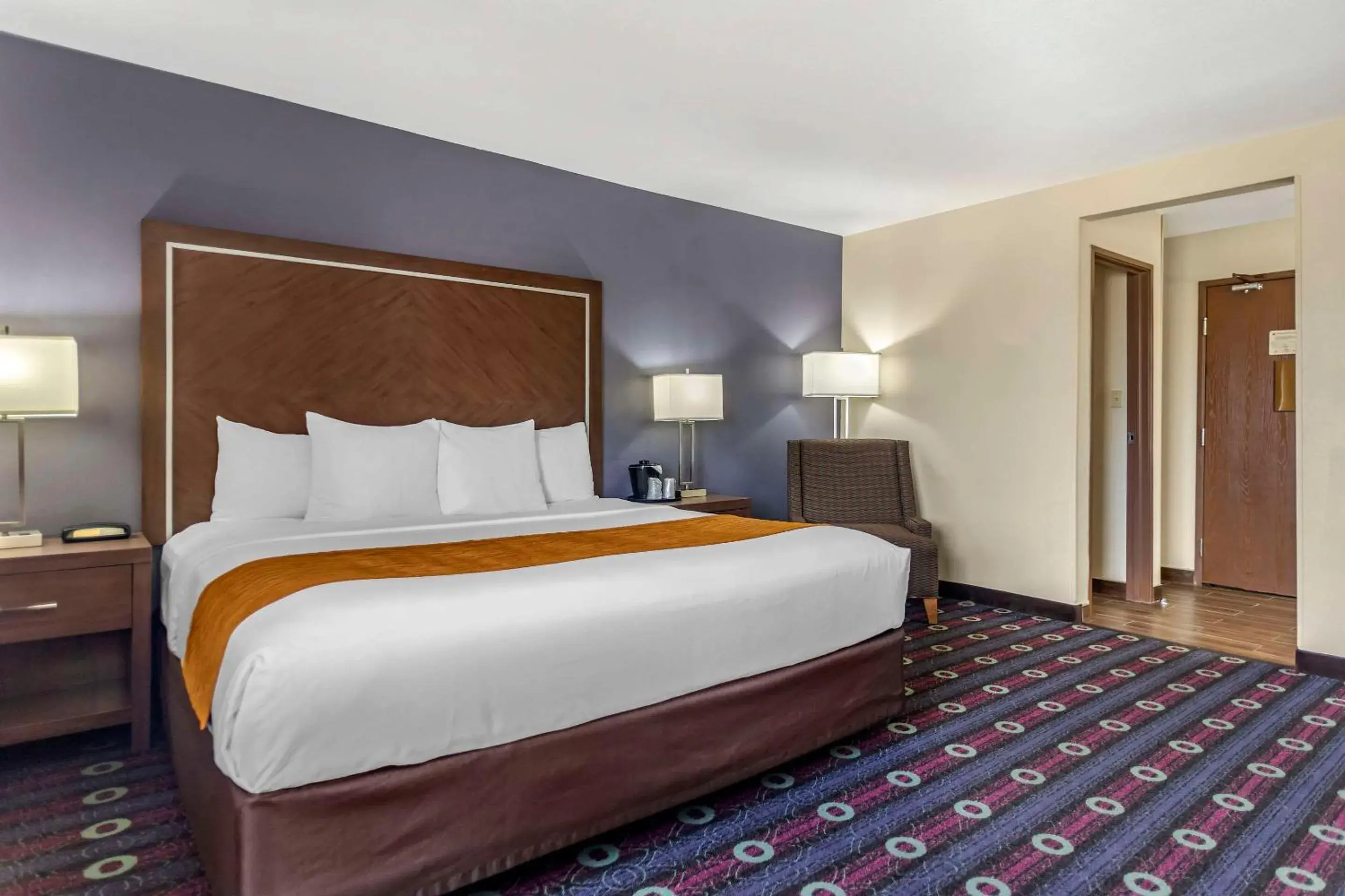 Bedroom, Bed in Comfort Inn Tulsa Midtown Bedroom, Bed in Comfort Inn Tulsa Midtown