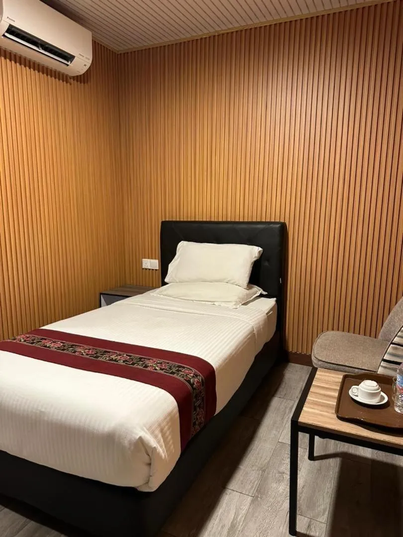 Bed in SS Hotel Seremban