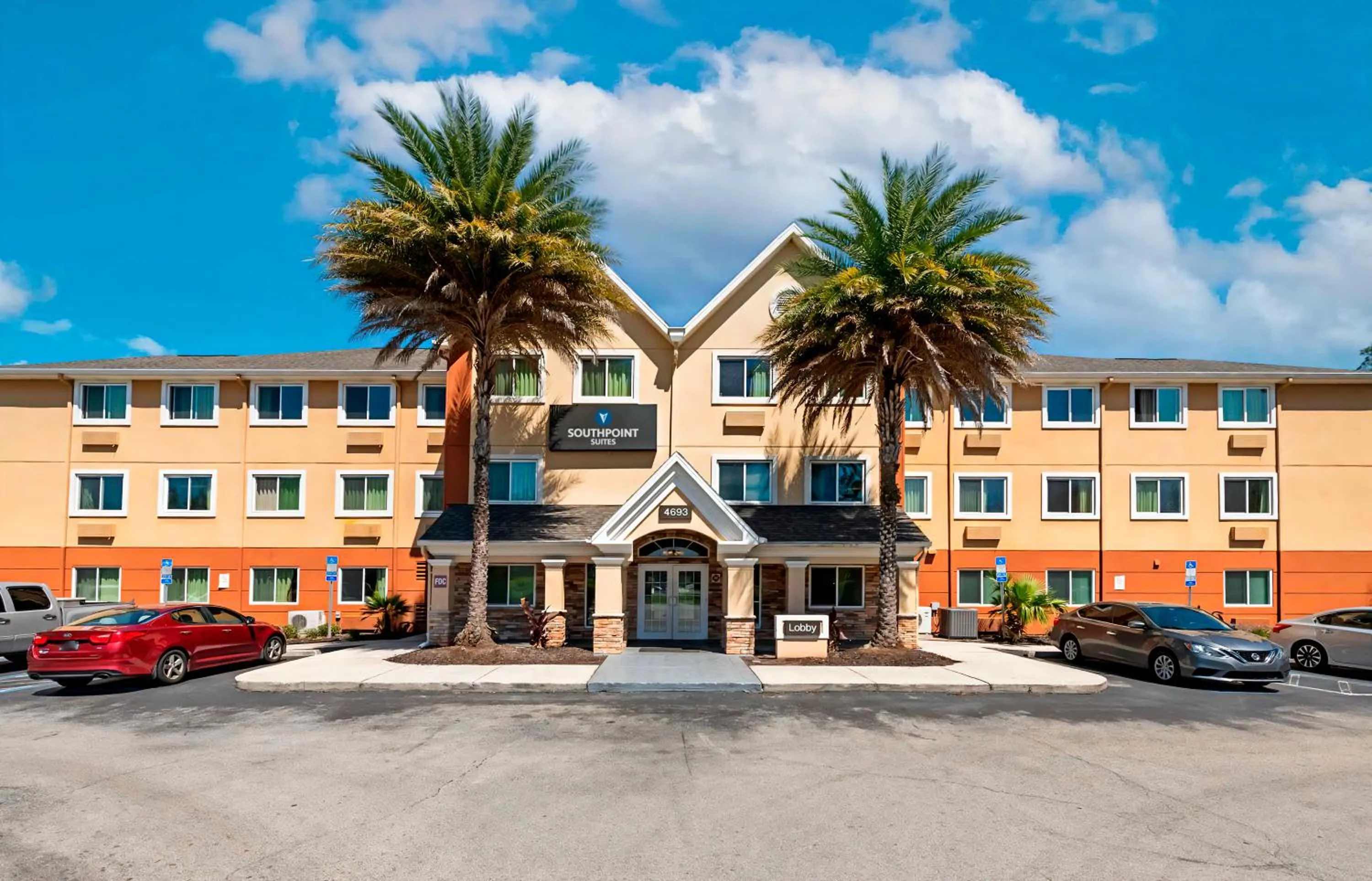 Property building in Extended Stay America Select Suites - Jacksonville Salisbury Rd Southpoint