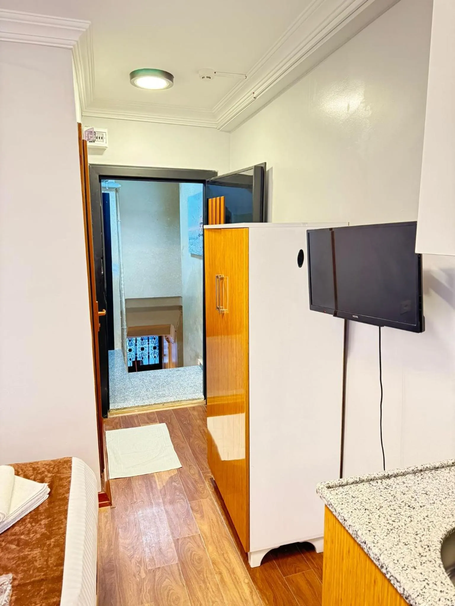 TV and multimedia in Tavra hotel