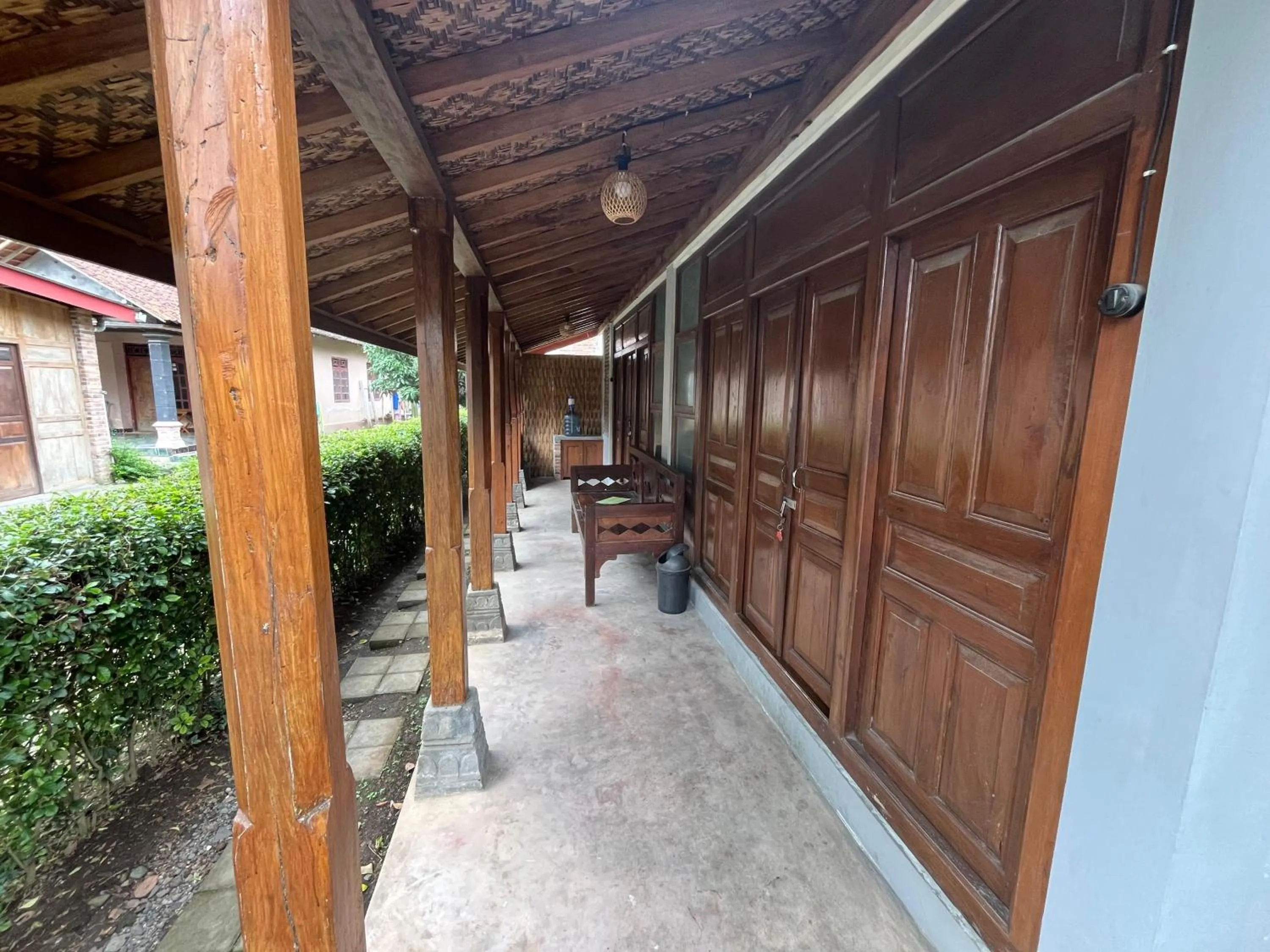 Saka Homestay Boutique & Cafe