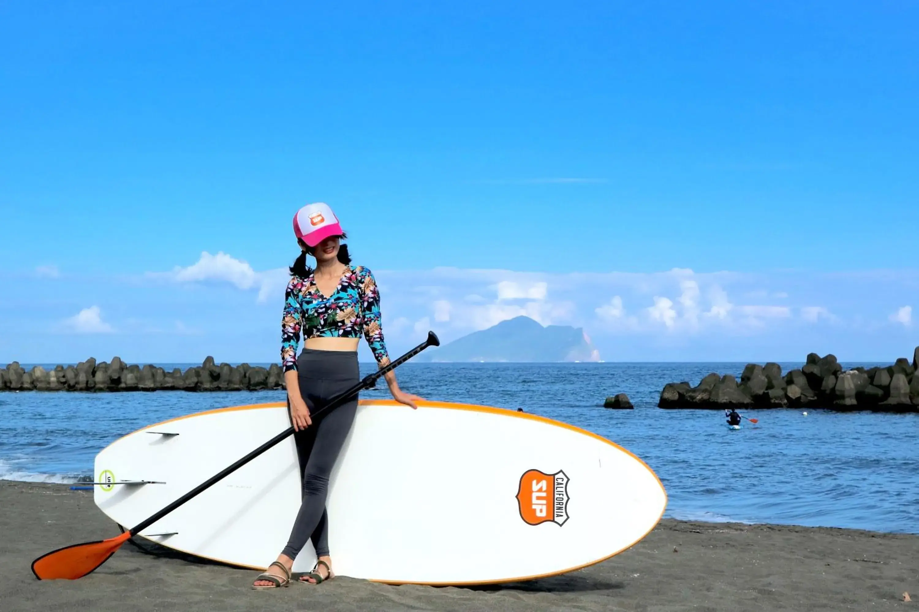 Windsurfing in Kailan Hotel