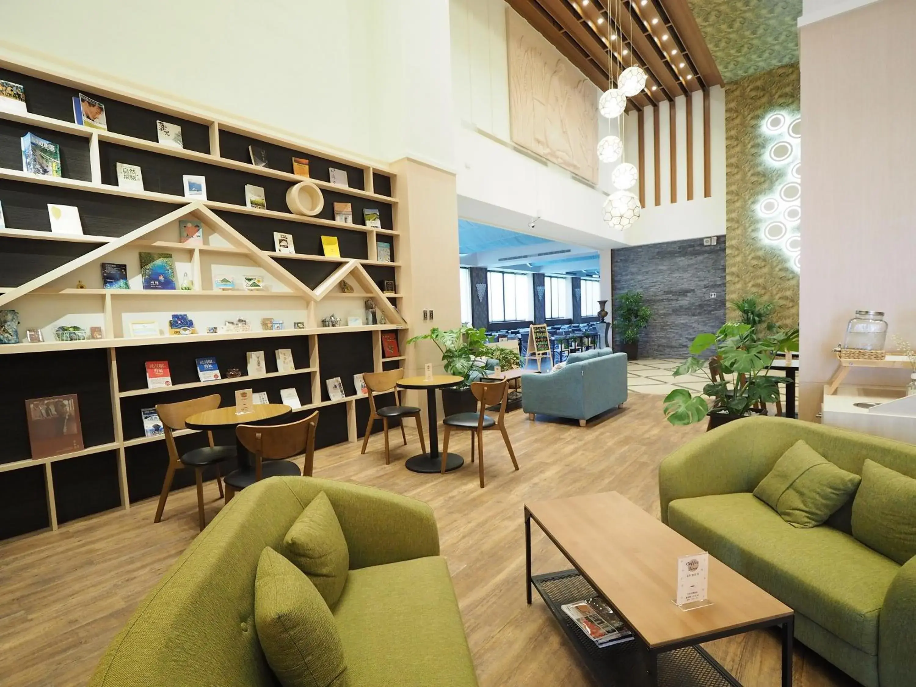 Library, Seating Area in Kailan Hotel