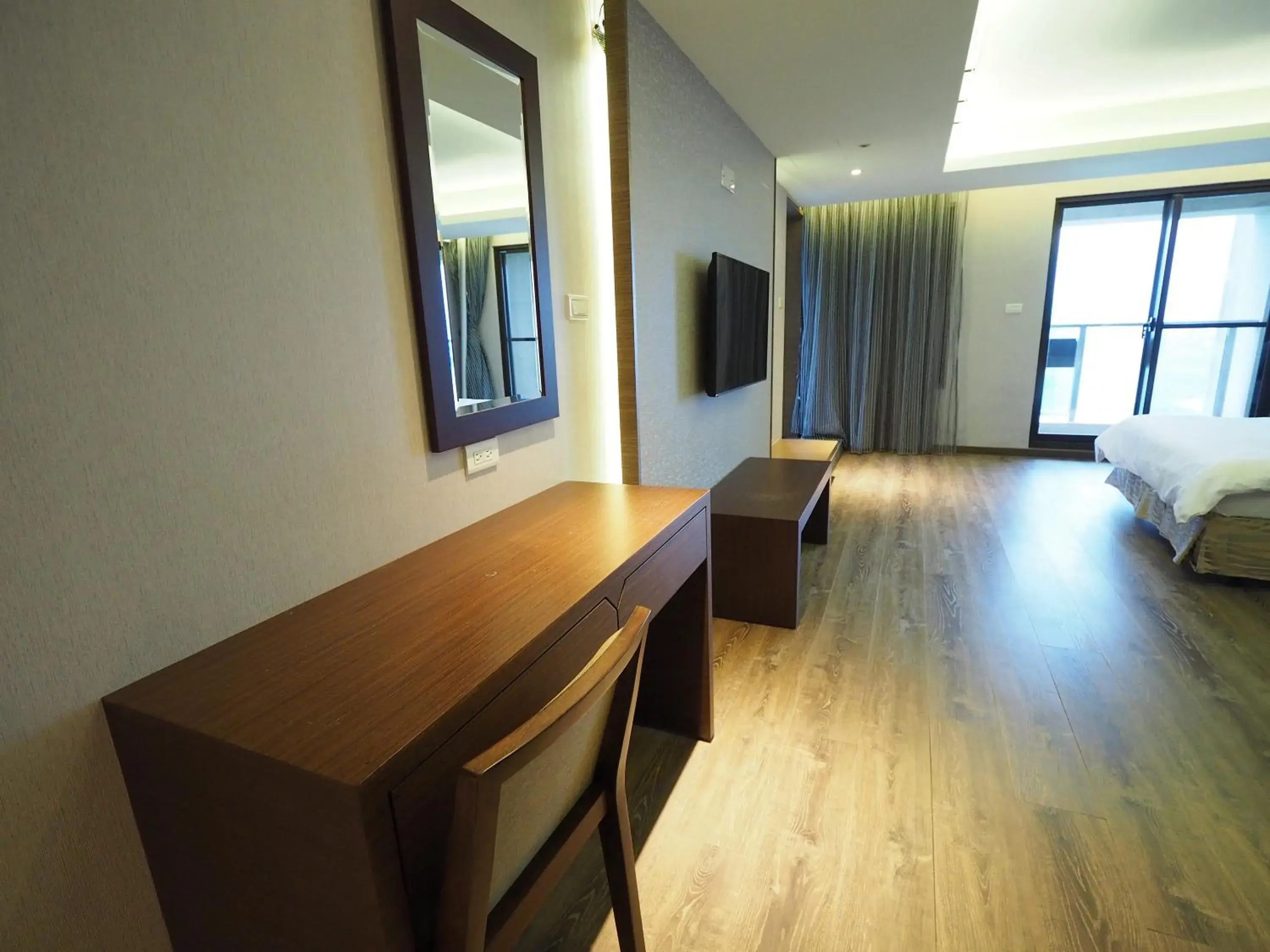 TV and multimedia, Dining Area in Kailan Hotel