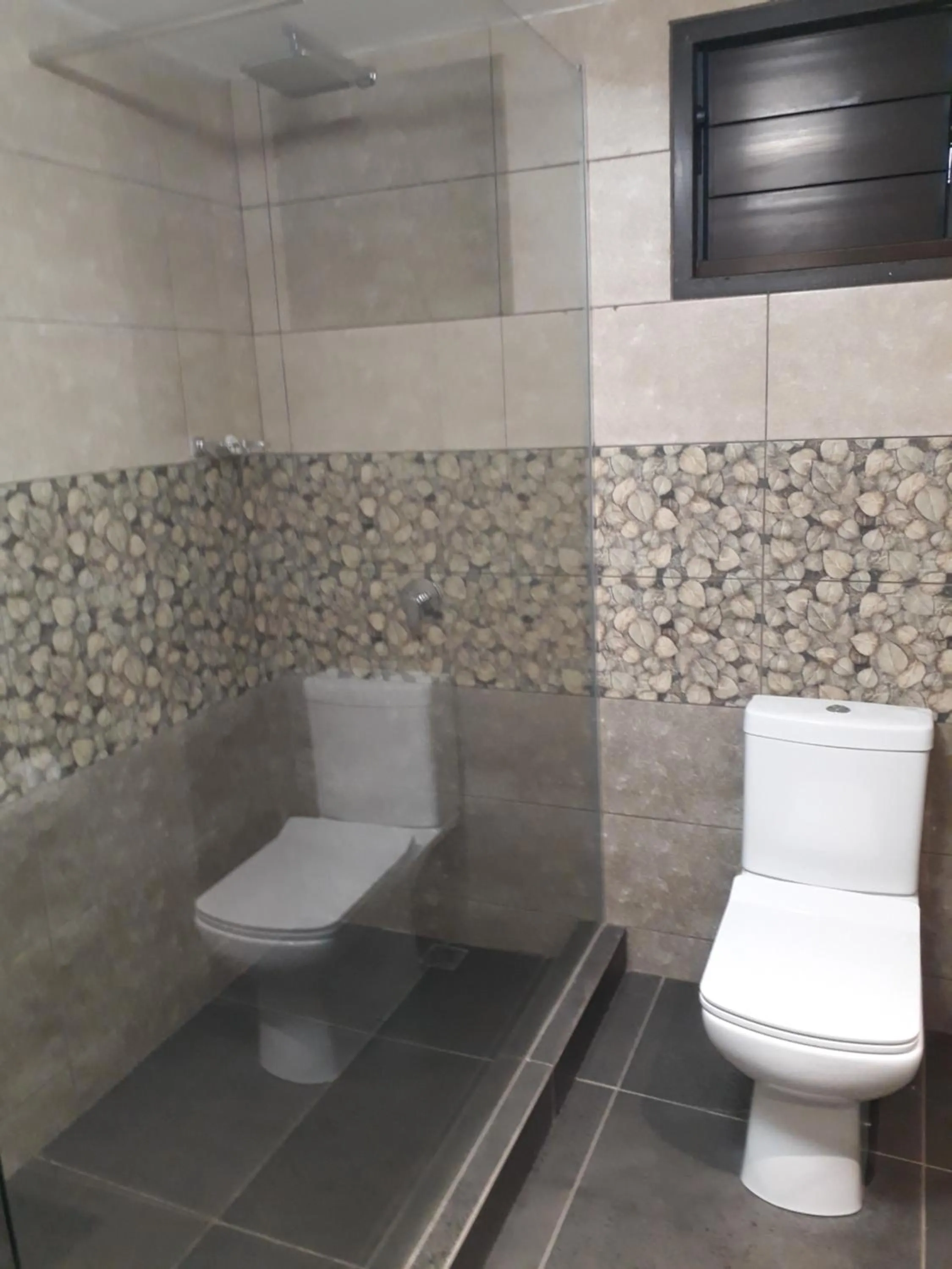 Shower in Yadua Bay Resort & Villas