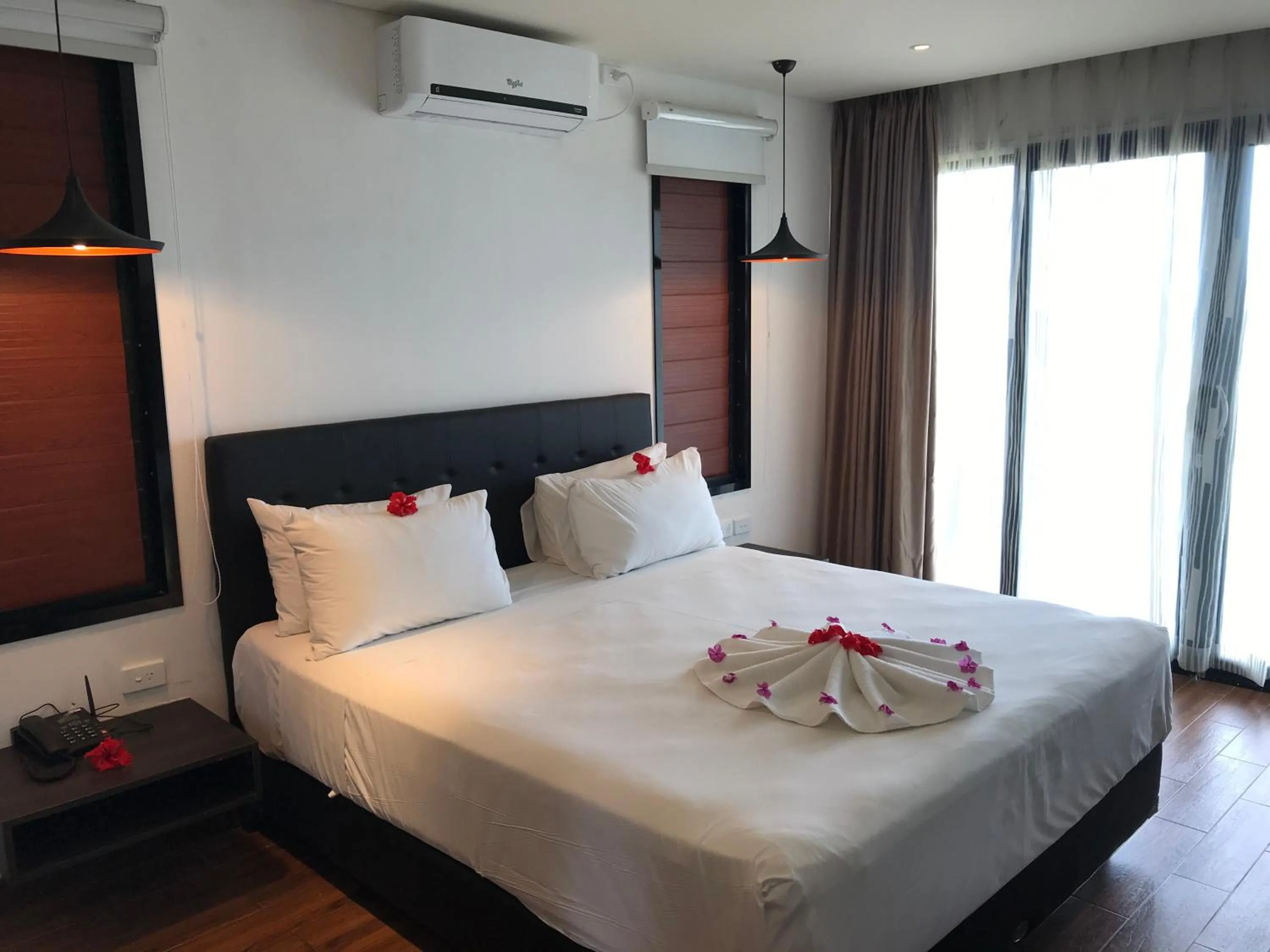 Bed in Yadua Bay Resort & Villas