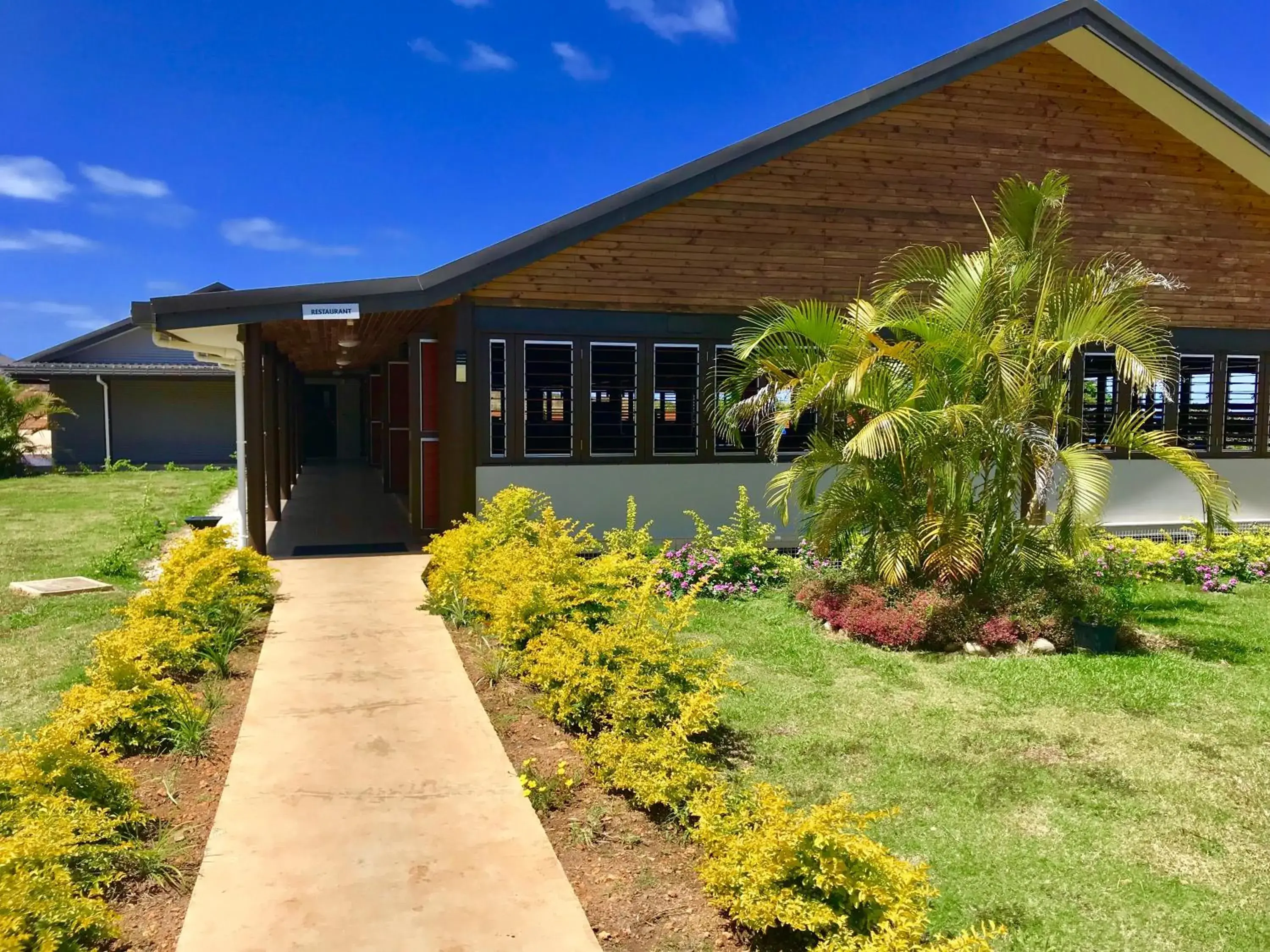 Restaurant/places to eat in Yadua Bay Resort & Villas Restaurant/places to eat in Yadua Bay Resort & Villas