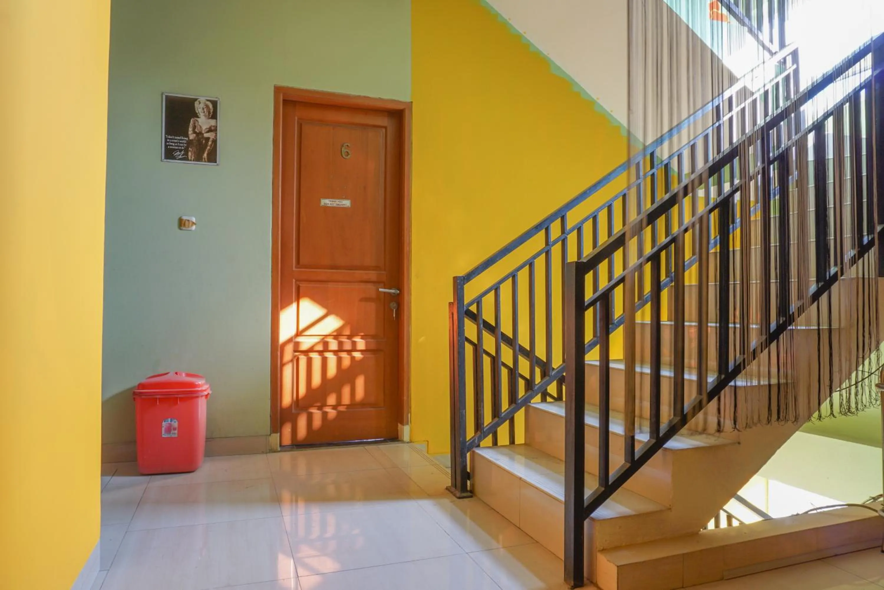 RedDoorz near Kemang Square