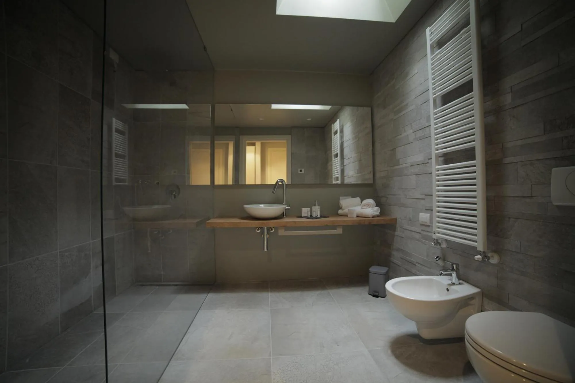 AGRITURISMO ACINATICO WINE RELAIS