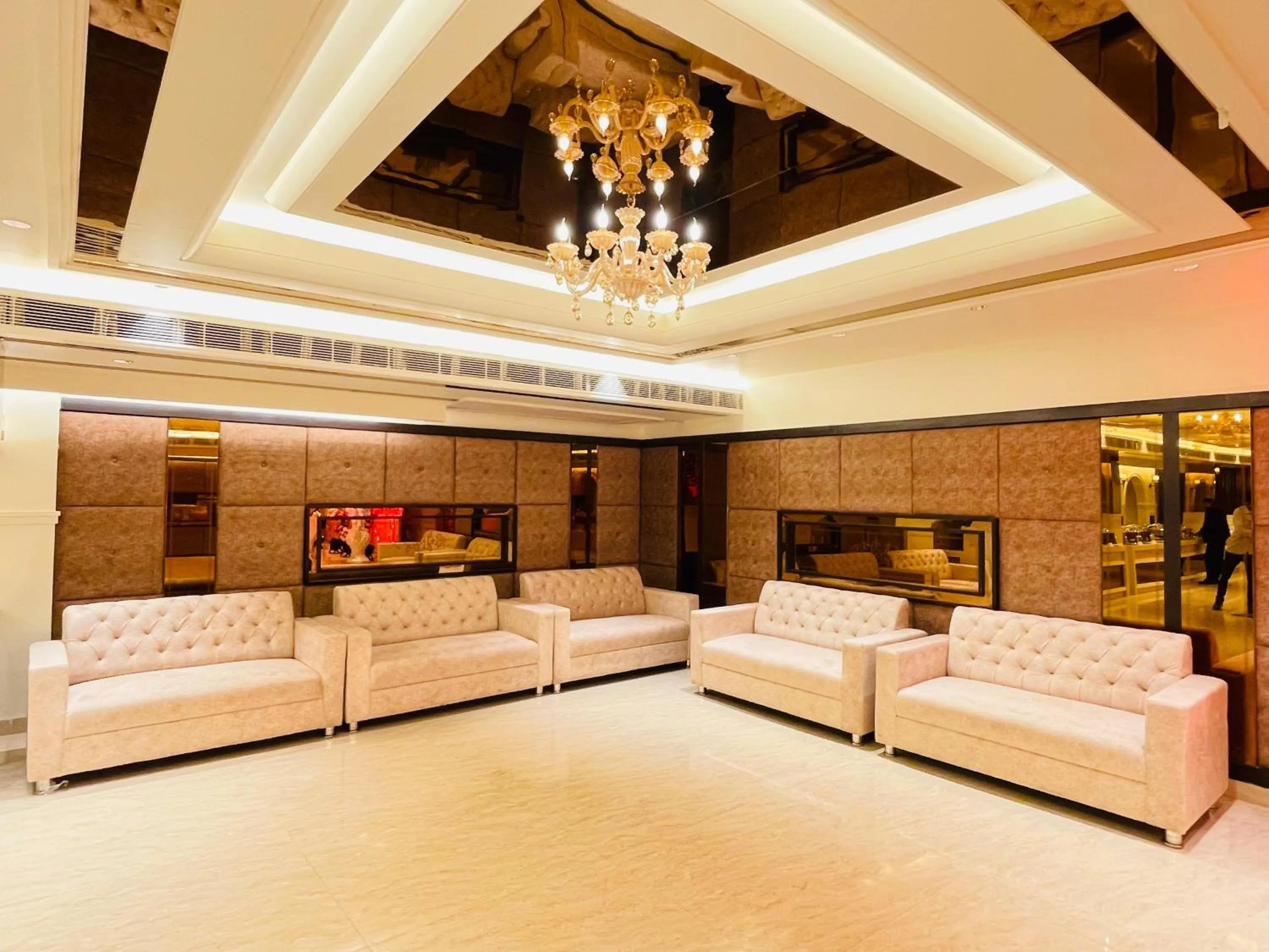 Banquet/Function facilities in Hotel Safari