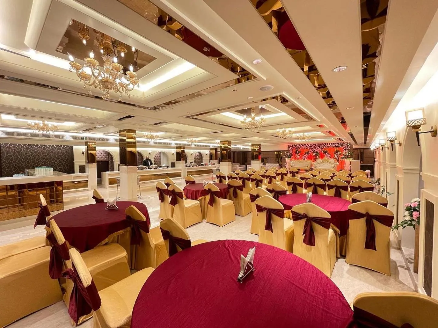 Banquet/Function facilities in Hotel Safari