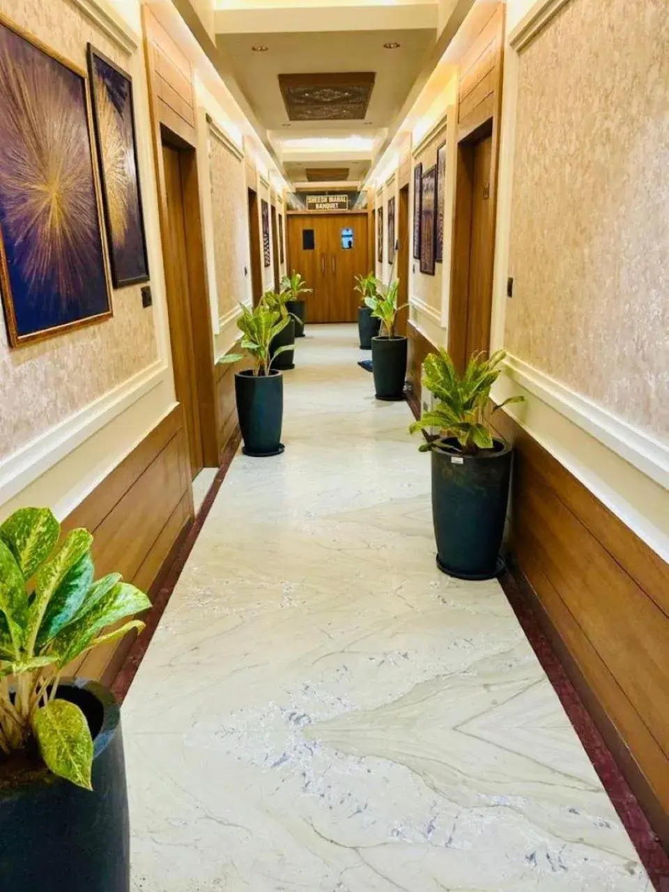 Property building in Hotel Safari Property building in Hotel Safari