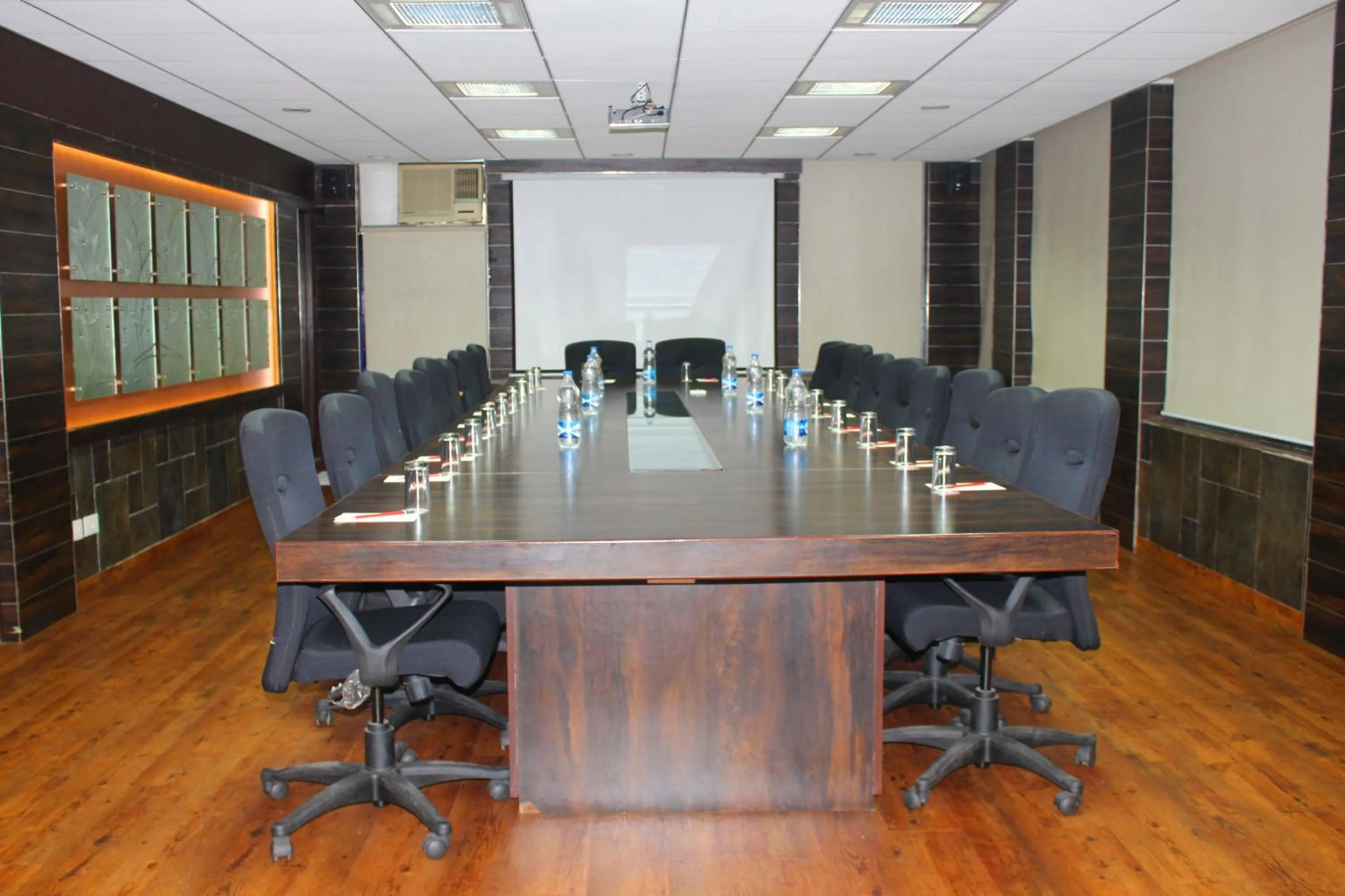 Meeting/conference room in Hotel Safari