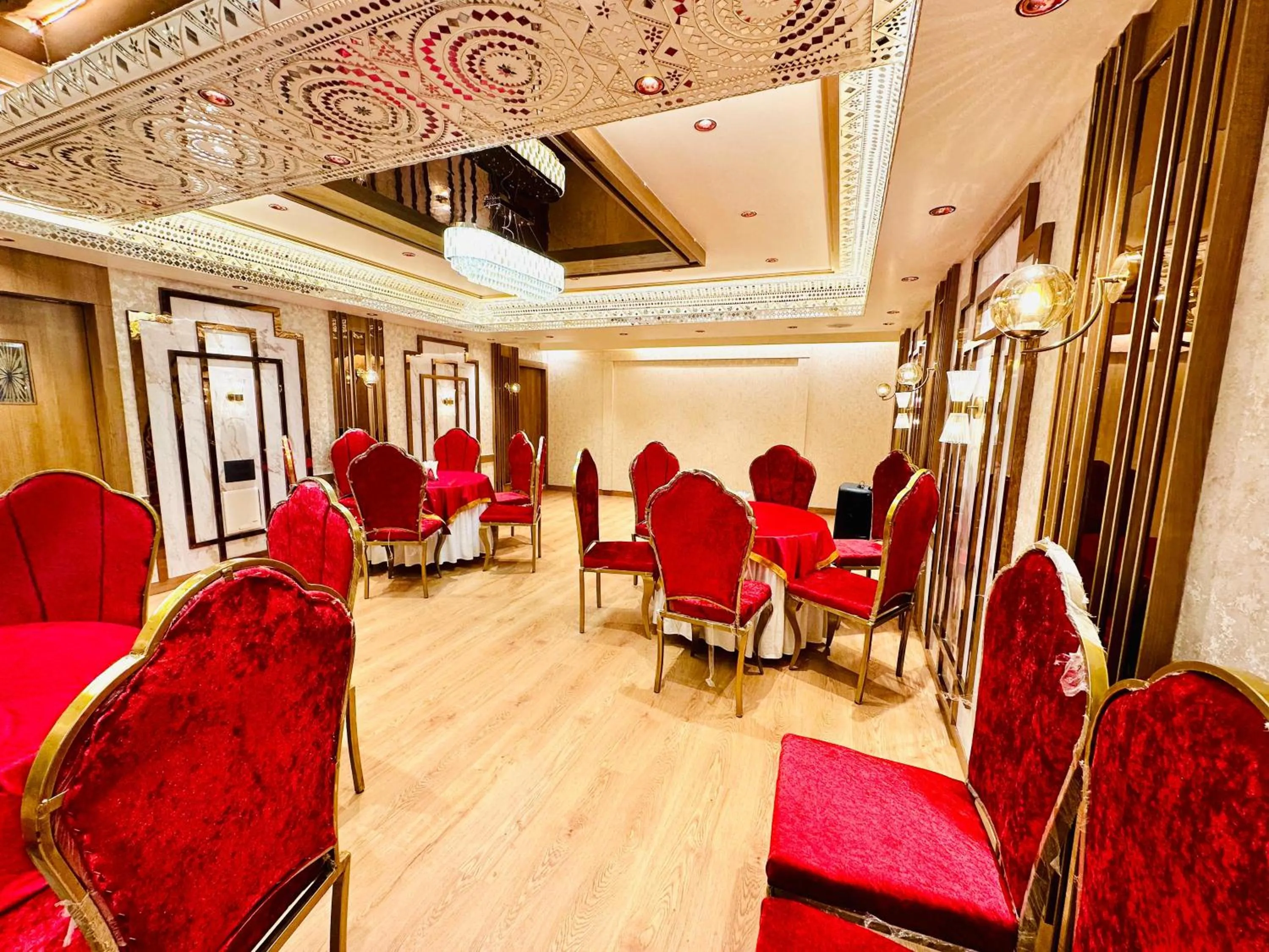 Banquet/Function facilities in Hotel Safari