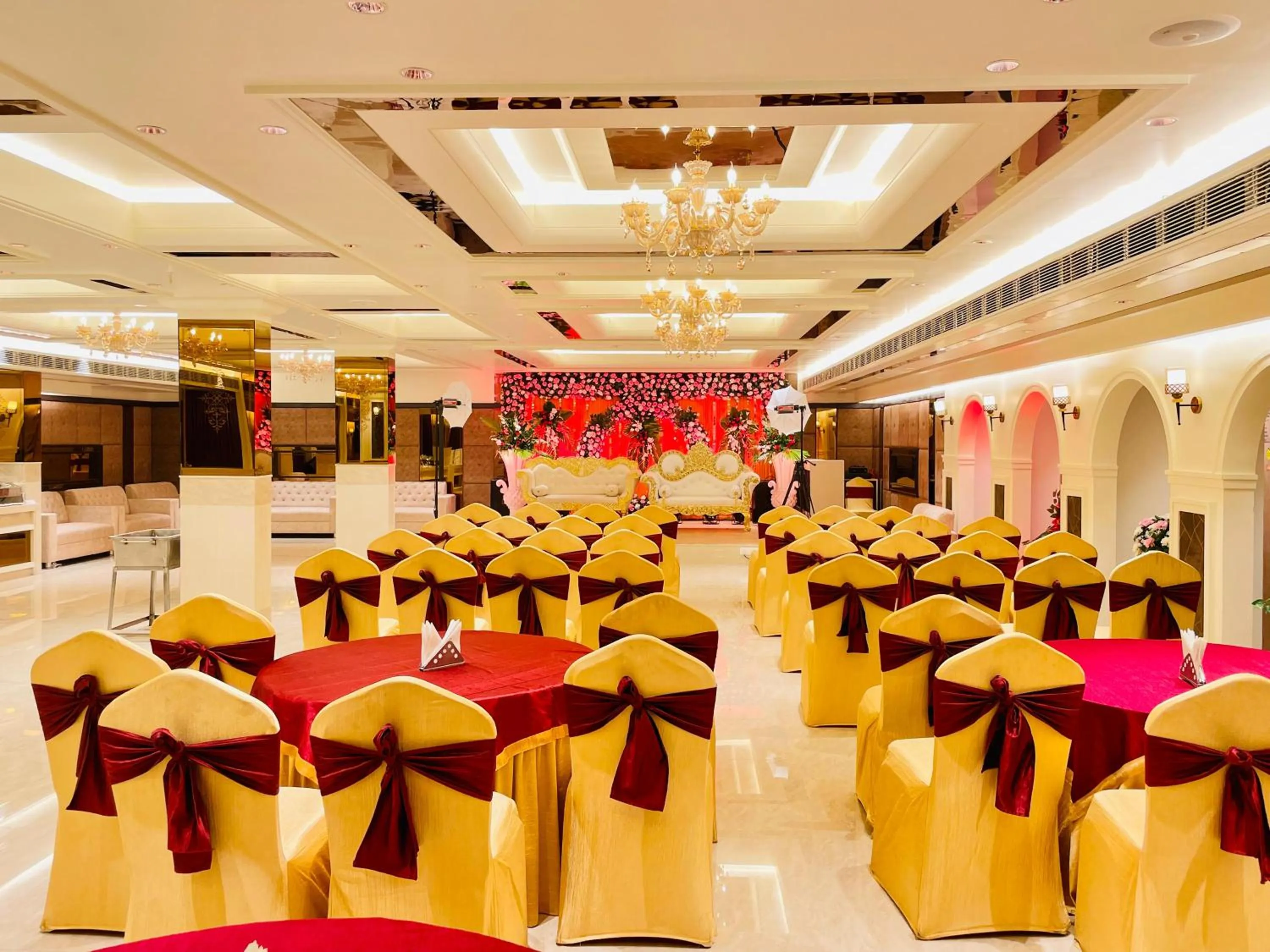 Banquet/Function facilities in Hotel Safari