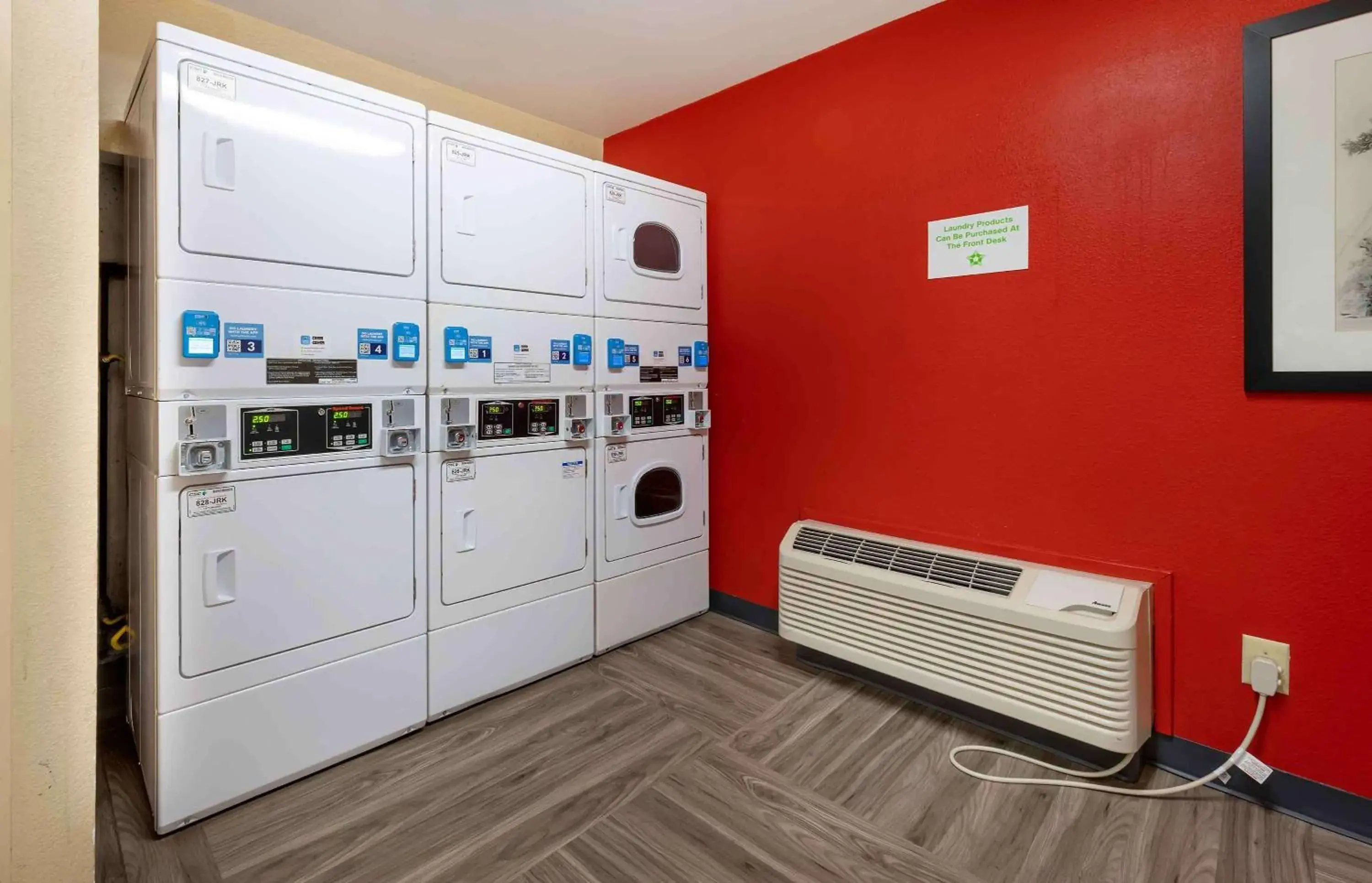 Property building in Extended Stay America Suites - Chicago - Romeoville - Bollingbrook Property building in Extended Stay America Suites - Chicago - Romeoville - Bollingbrook