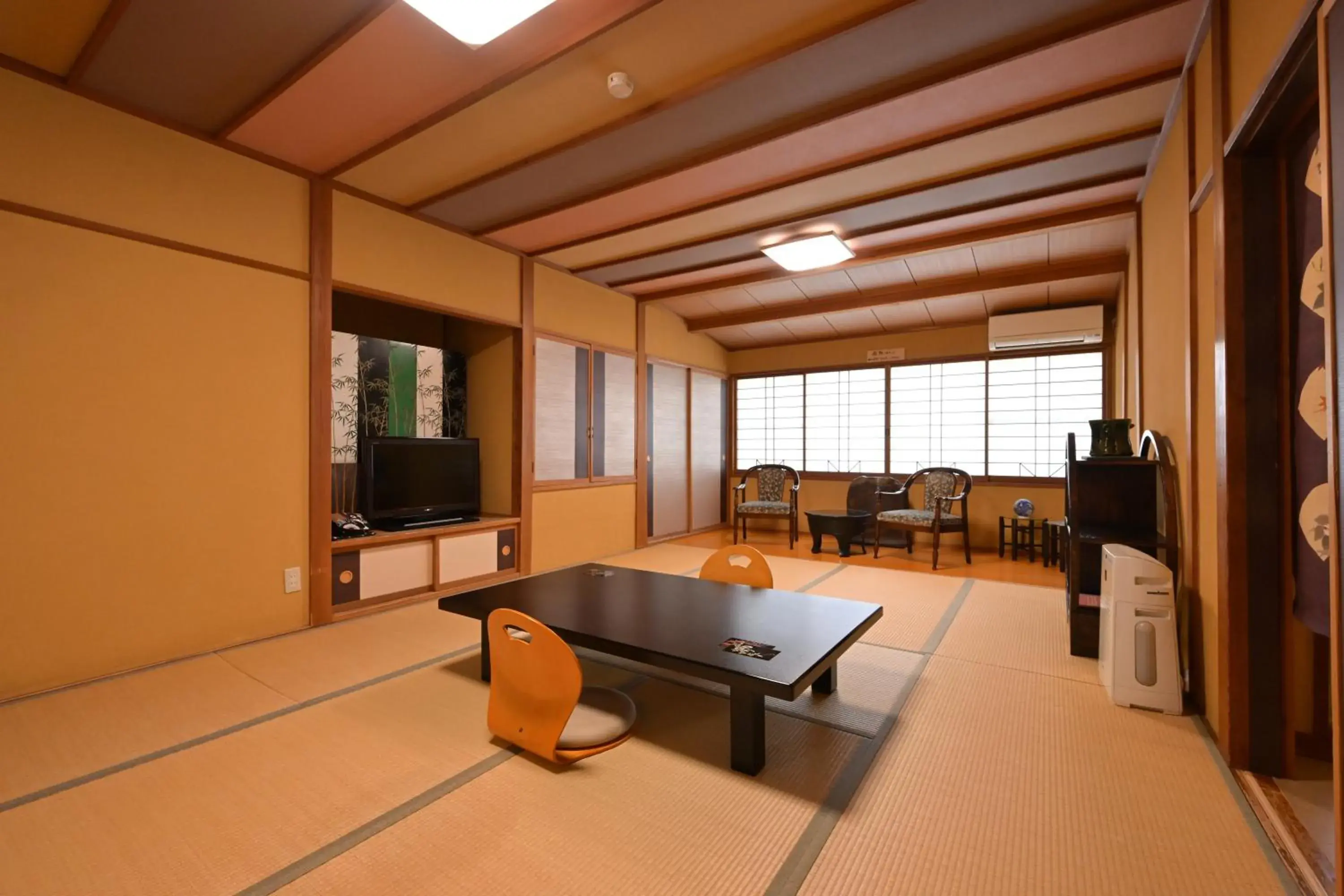 Standard Japanese-Style Room in Akari no Yado Okabe Standard Japanese-Style Room in Akari no Yado Okabe