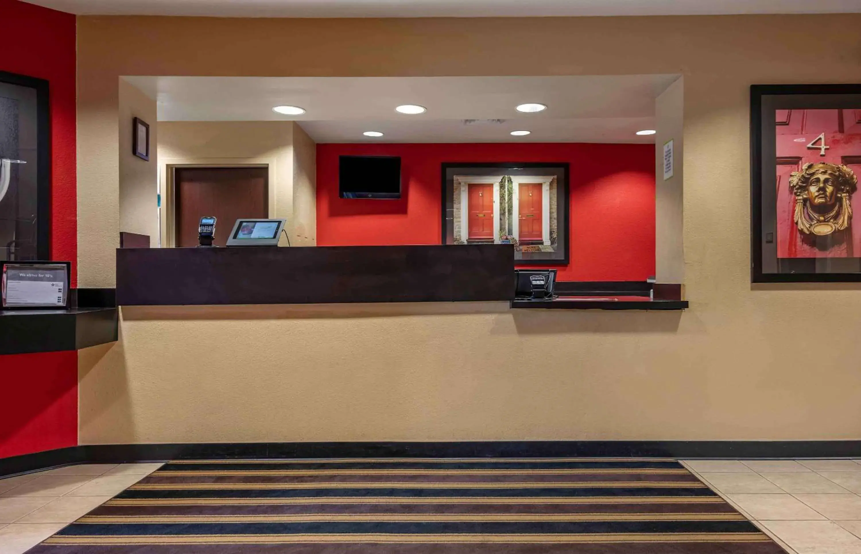 Lobby or reception in Extended Stay America Suites - Pittsburgh - West Mifflin Lobby or reception in Extended Stay America Suites - Pittsburgh - West Mifflin