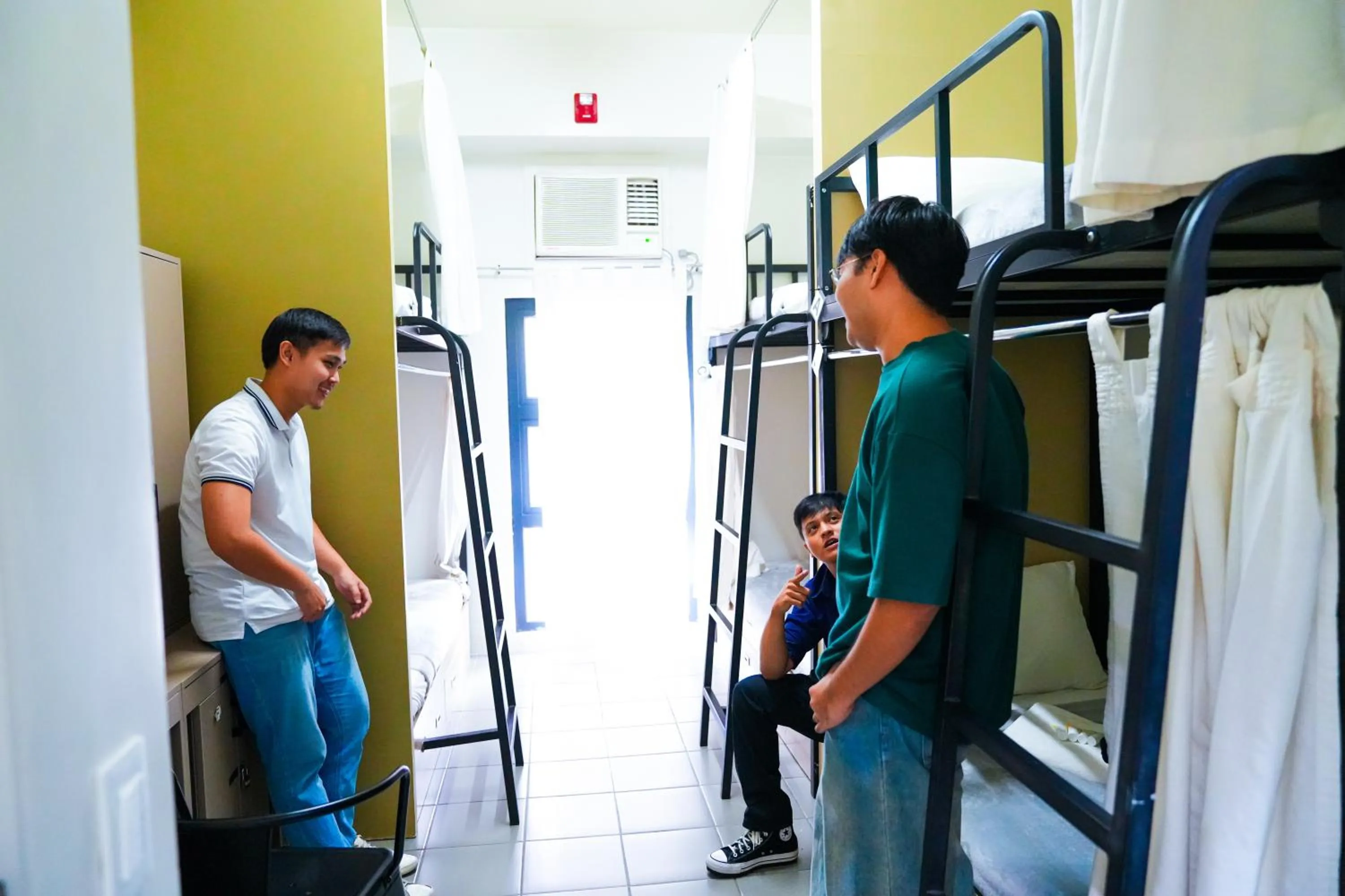 The City Flats Amorsolo