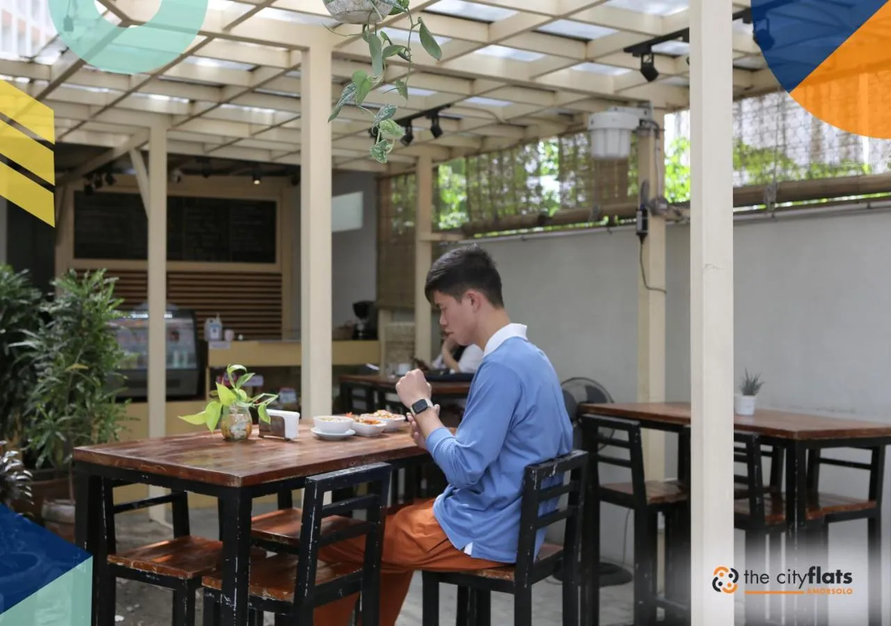 Restaurant/places to eat in The City Flats Amorsolo