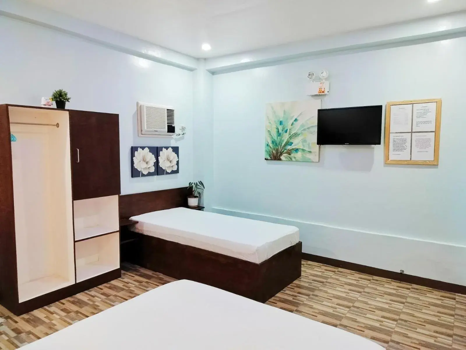 Triple Room in Swakihan Guest House Triple Room in Swakihan Guest House