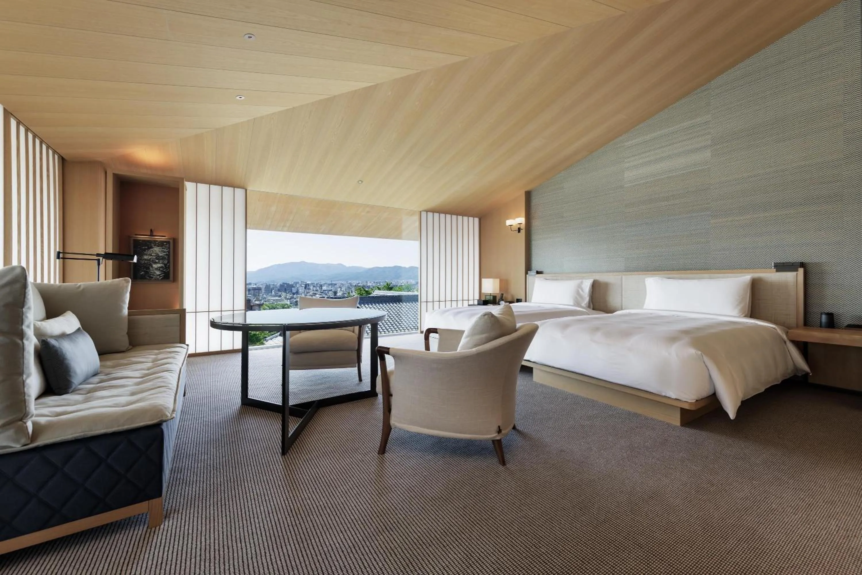 Bedroom, Bed in Park Hyatt Kyoto