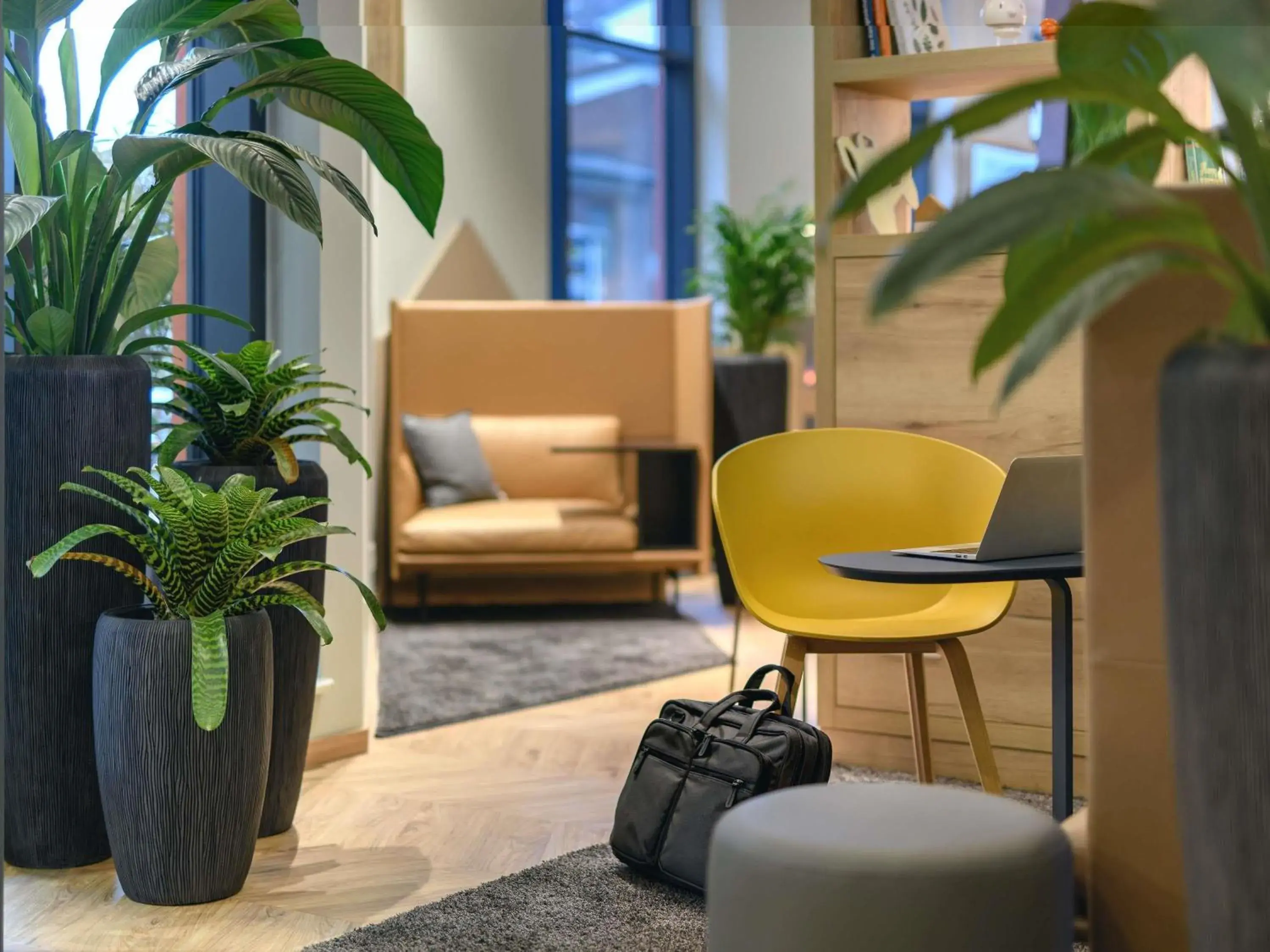 Lounge or bar in Ibis Styles Aschaffenburg Lounge or bar in Ibis Styles Aschaffenburg