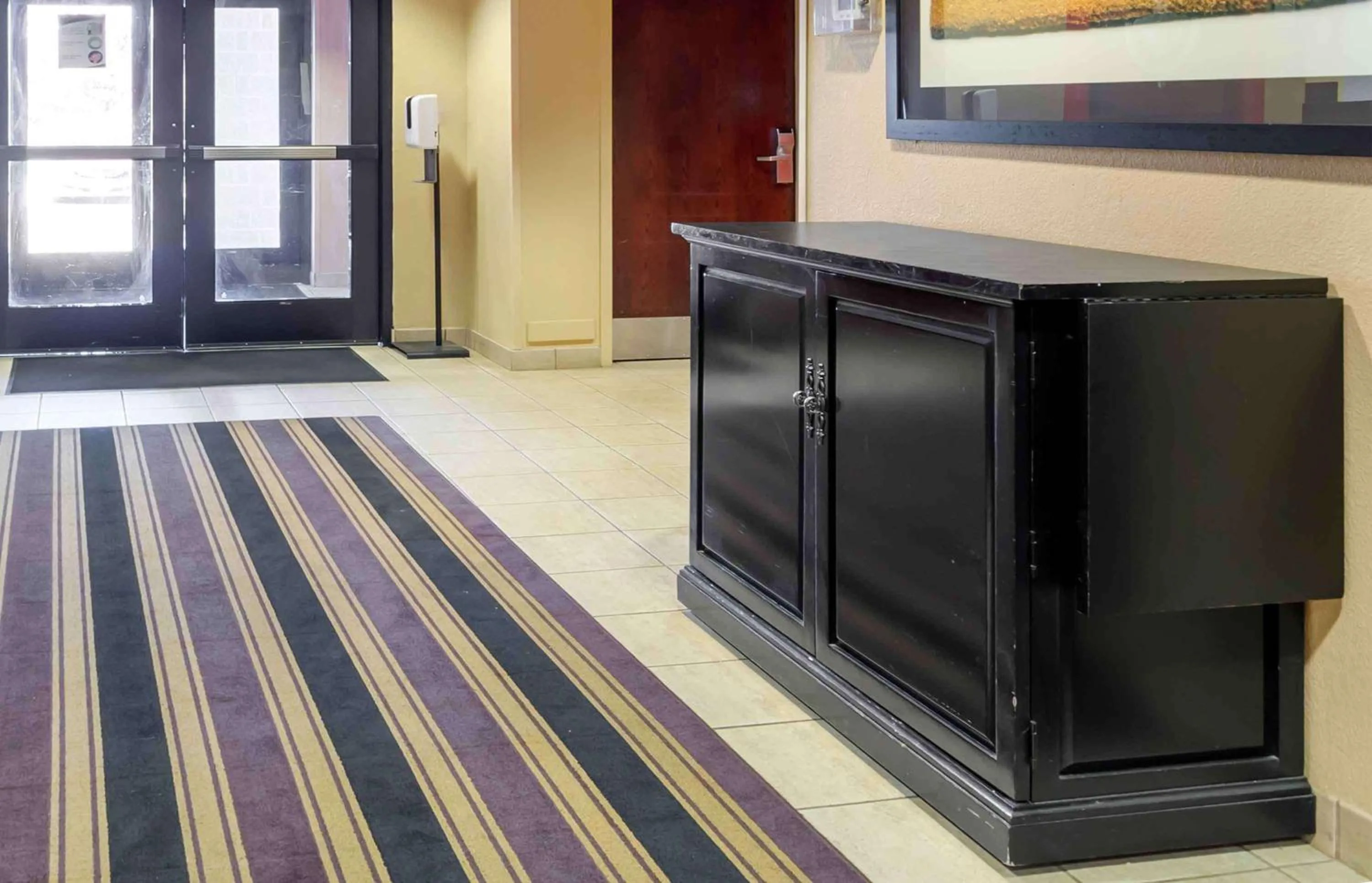 Breakfast in Extended Stay America Suites - Lynchburg - University Blvd