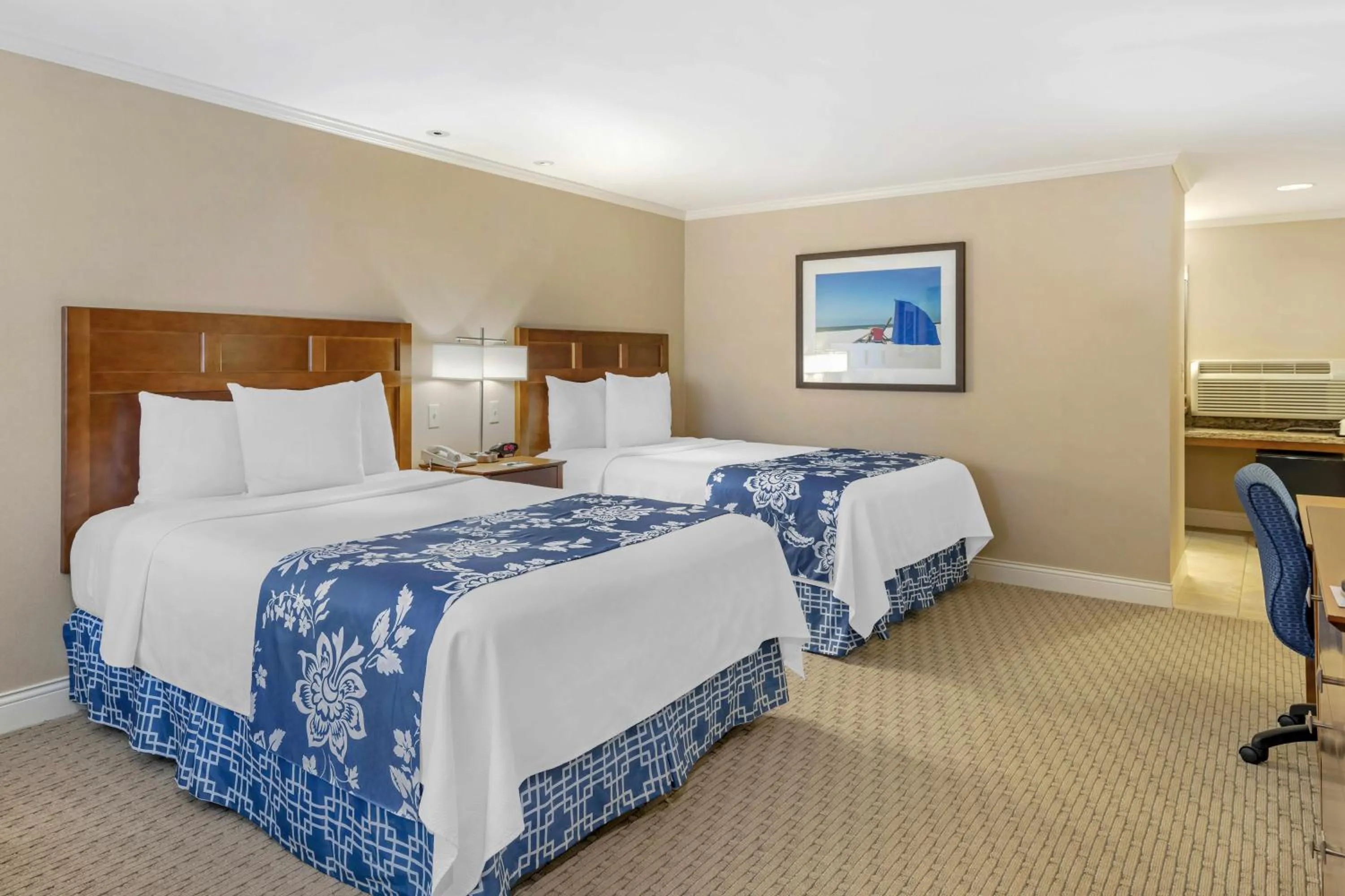Bed in Juniper Hill Inn