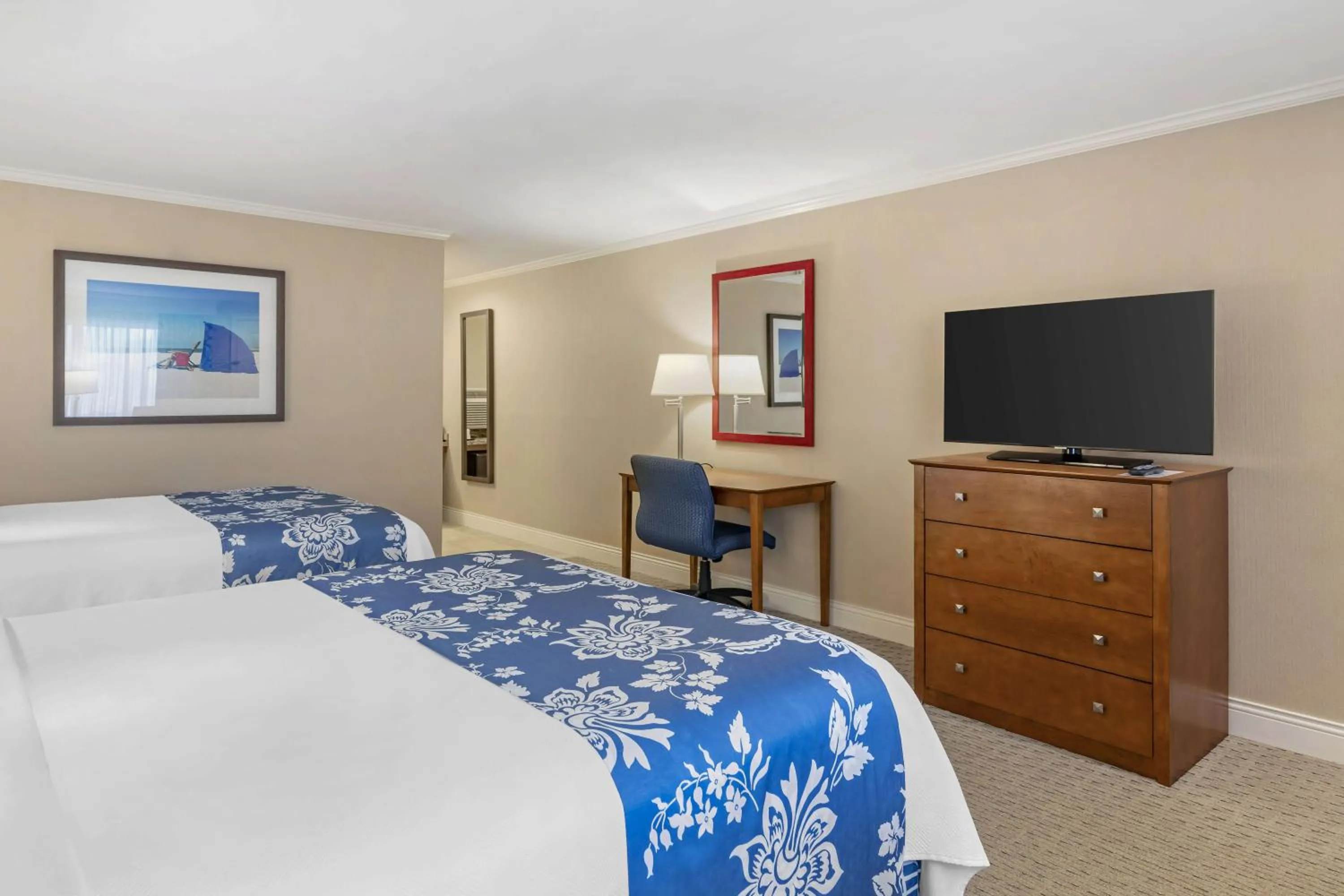 Bed in Juniper Hill Inn