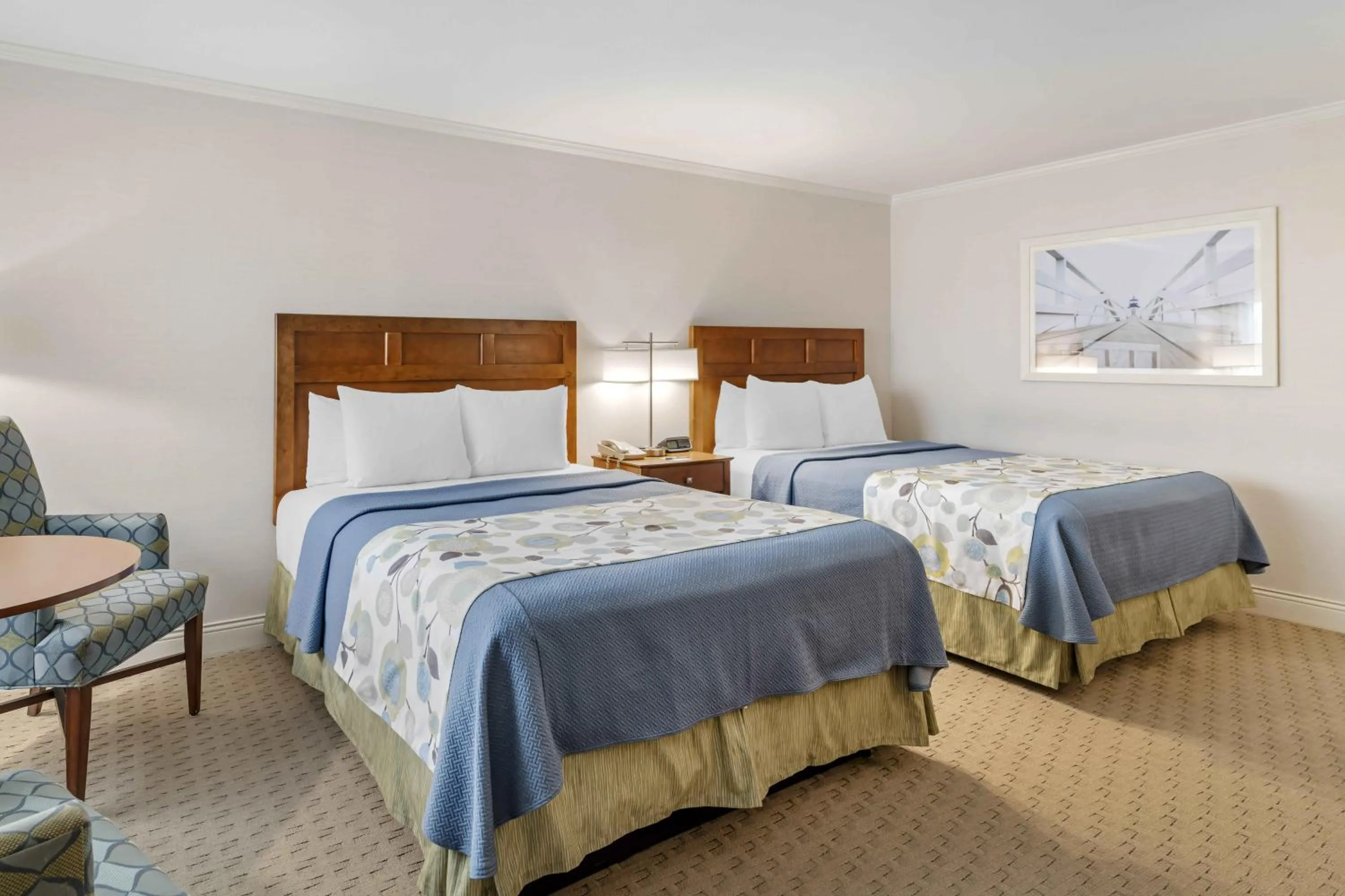 Bed in Juniper Hill Inn