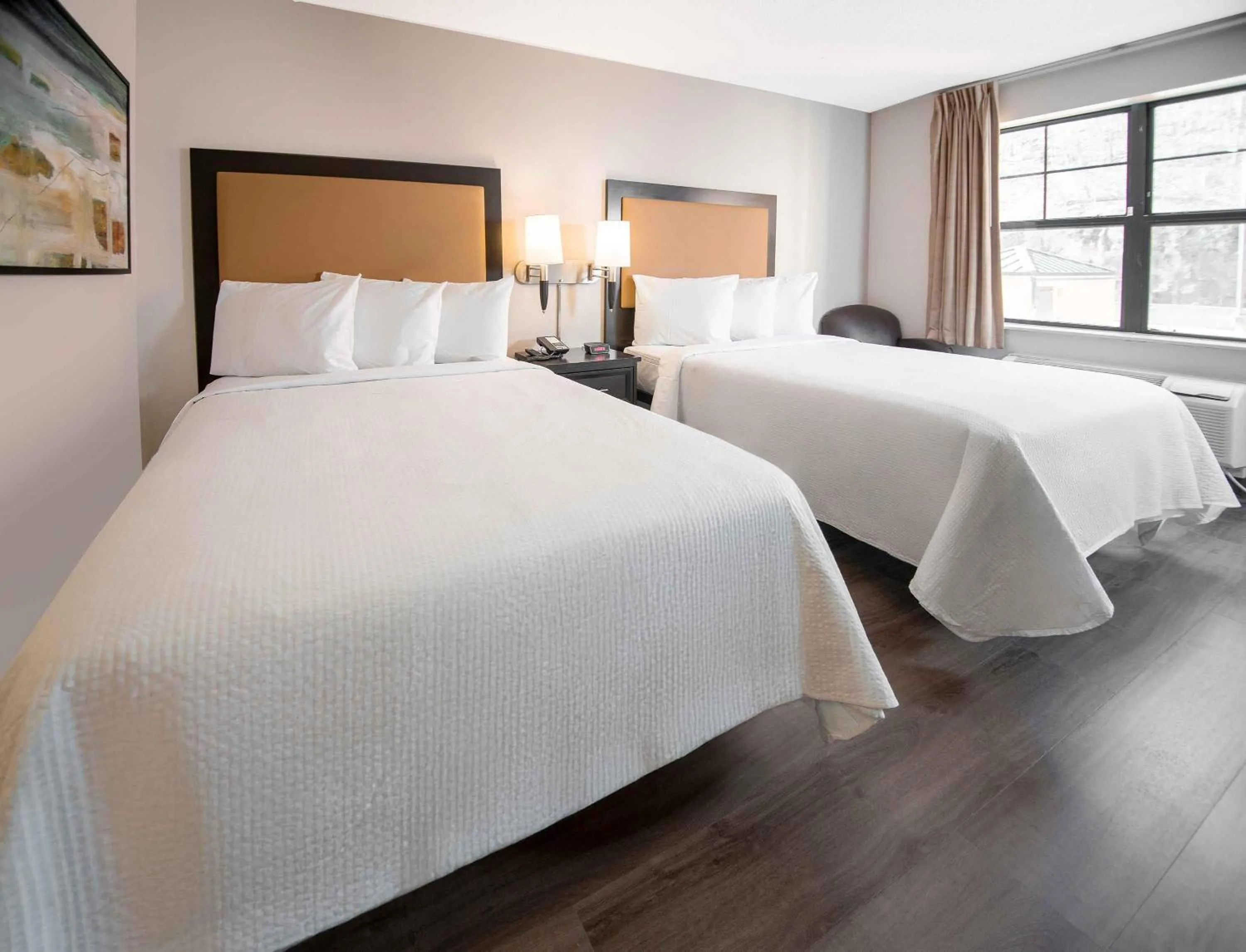 Bedroom, Bed in Extended Stay America Suites - Nashua - Manchester
