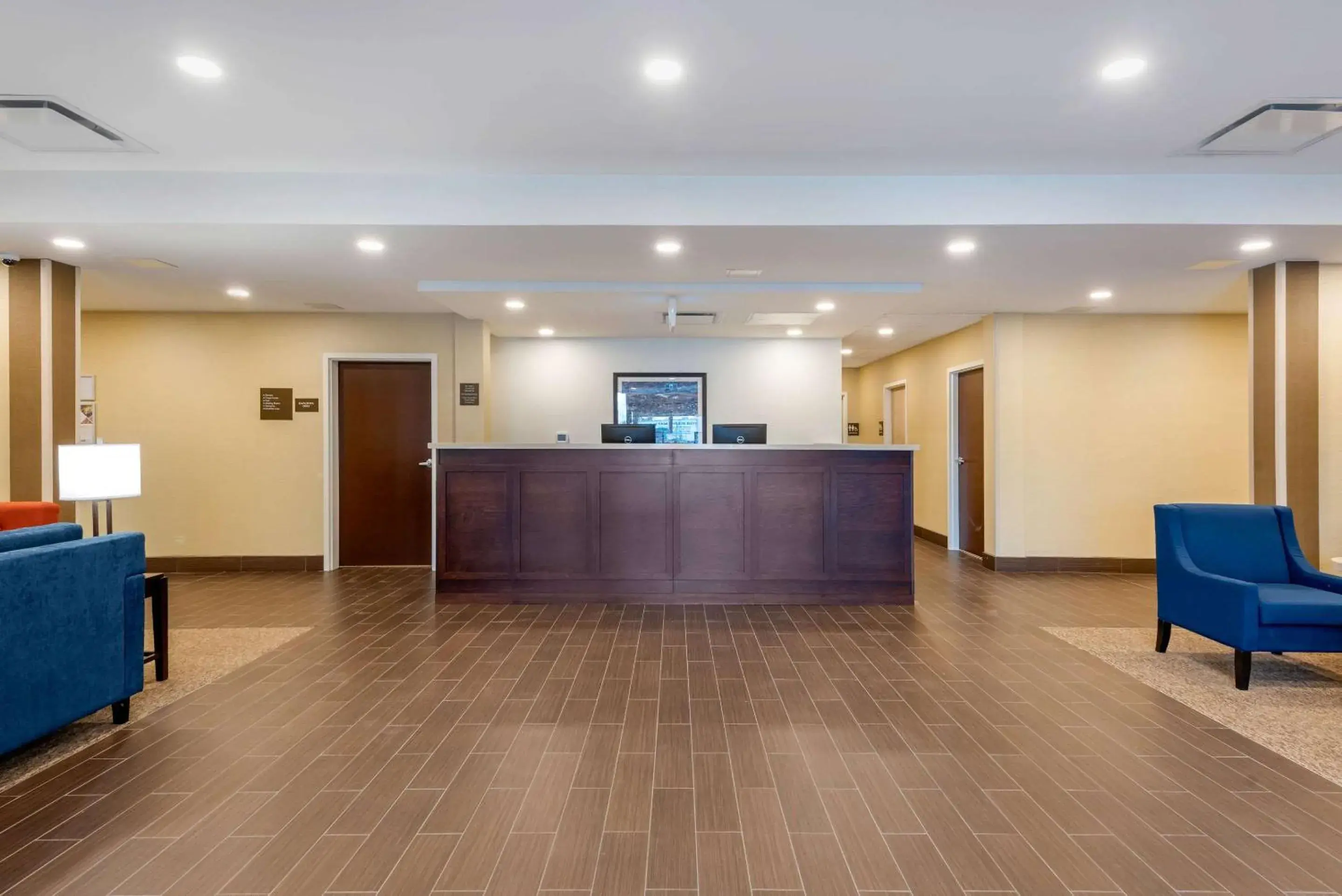 Lobby or reception in Comfort Inn & Suites Lobby or reception in Comfort Inn & Suites