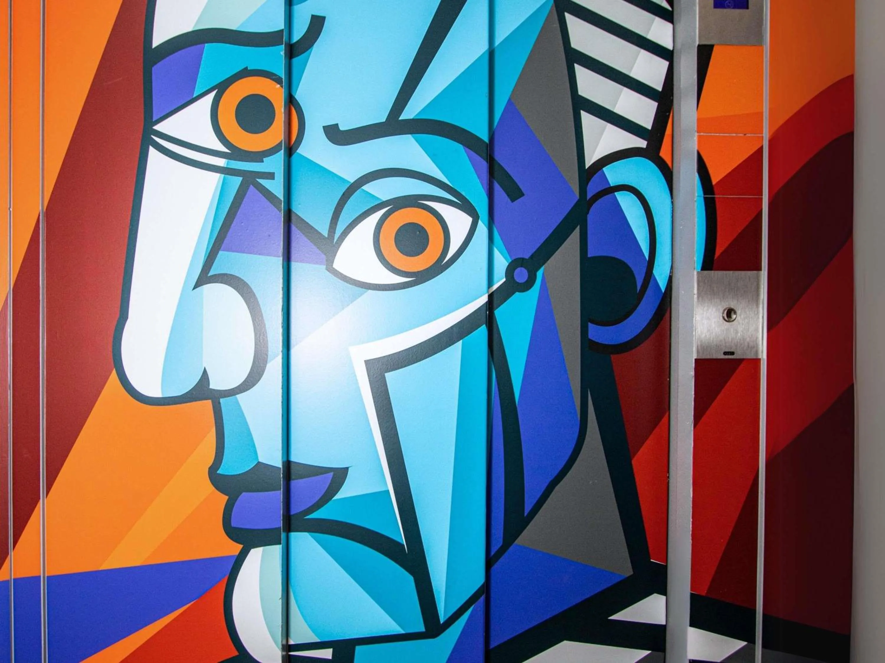 Property building in ibis Styles Honfleur Centre Historique